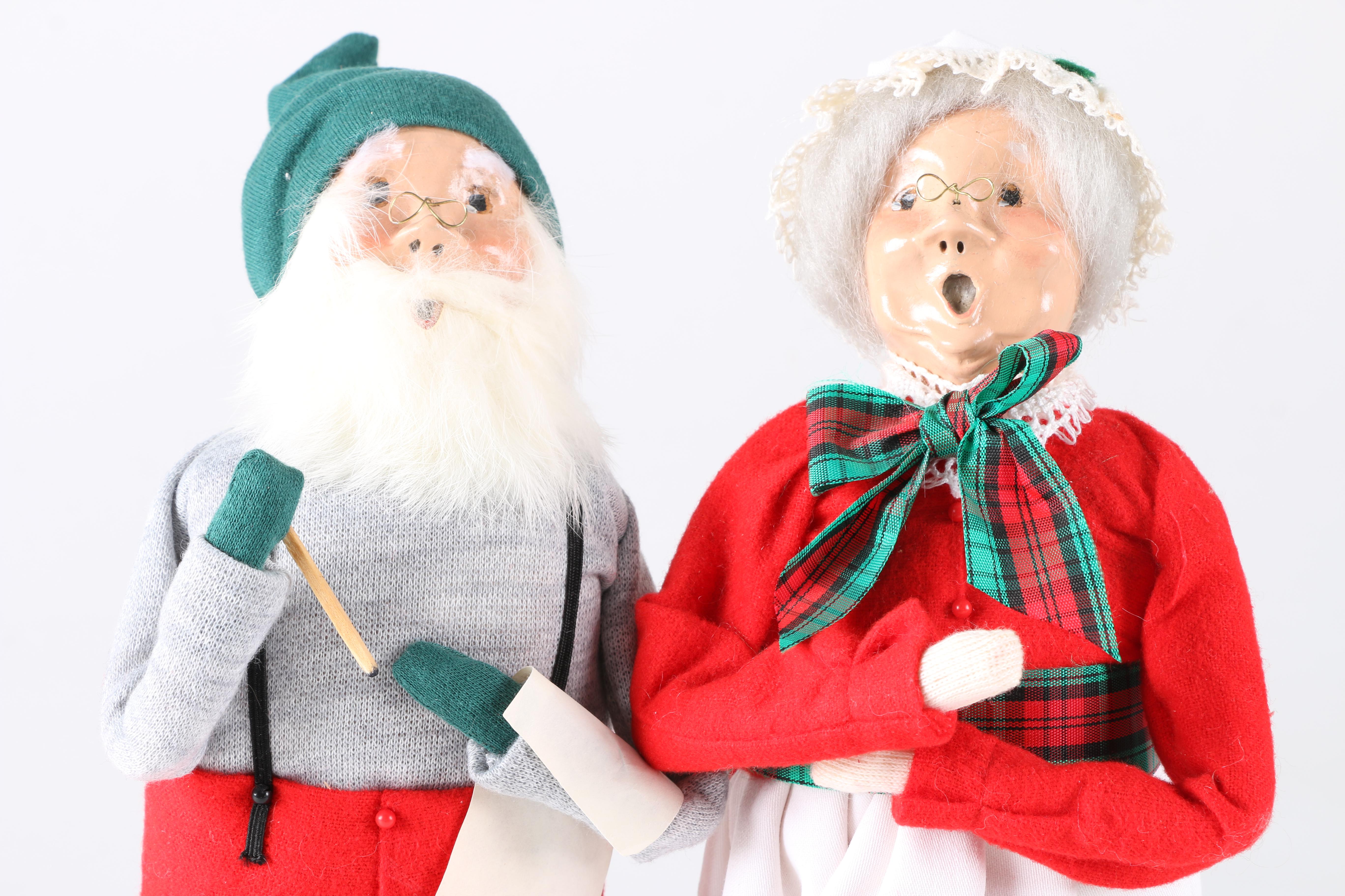 Byers Choice Ltd. Christmas Caroler Figurines