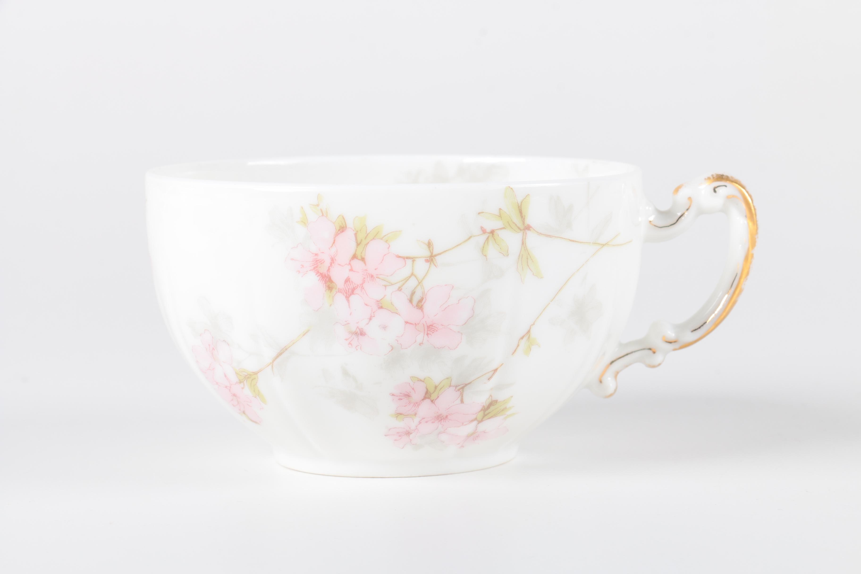 Haviland & Co. Floral Tableware