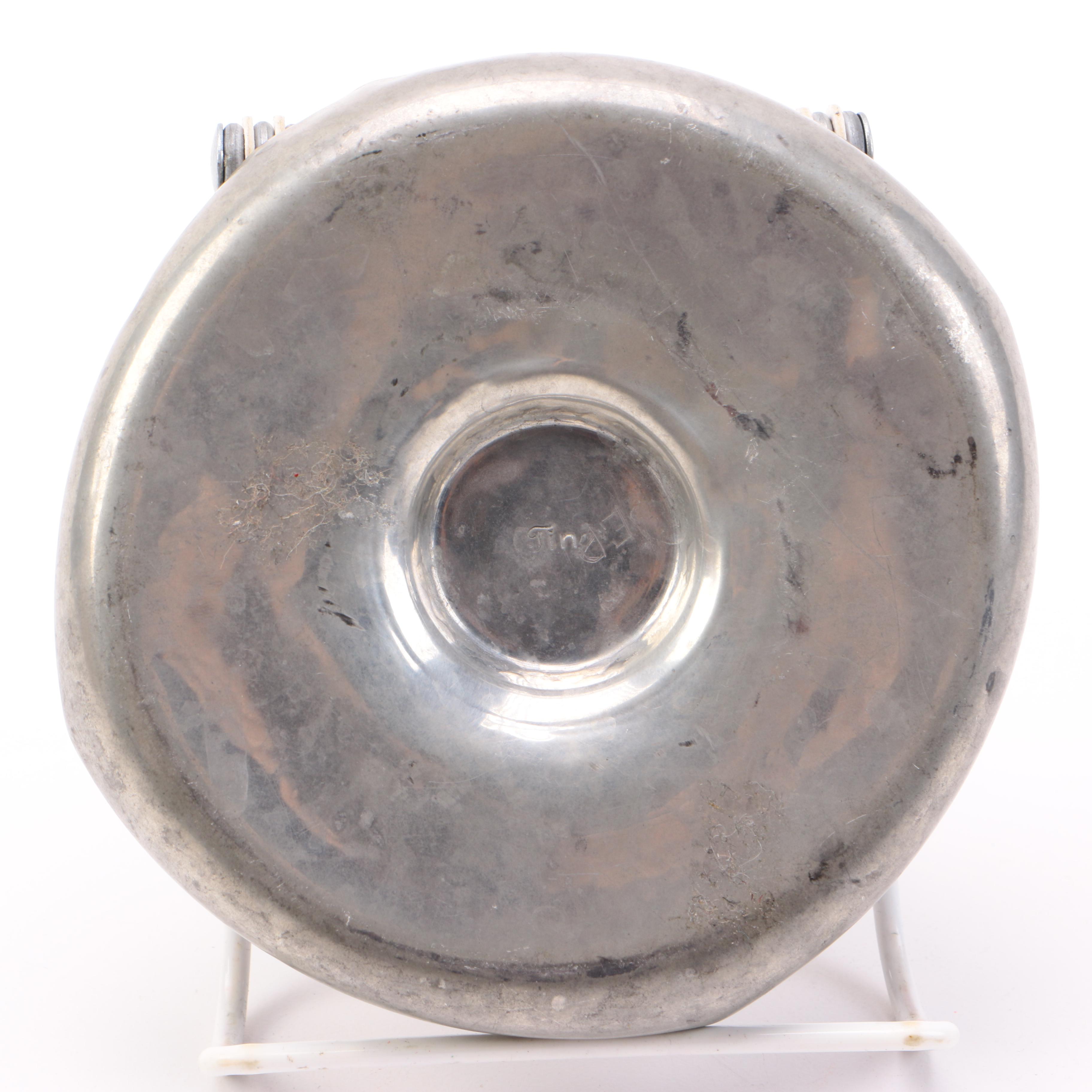 Vintage Cigarette Display Novelty Dispenser and Ash Receiver