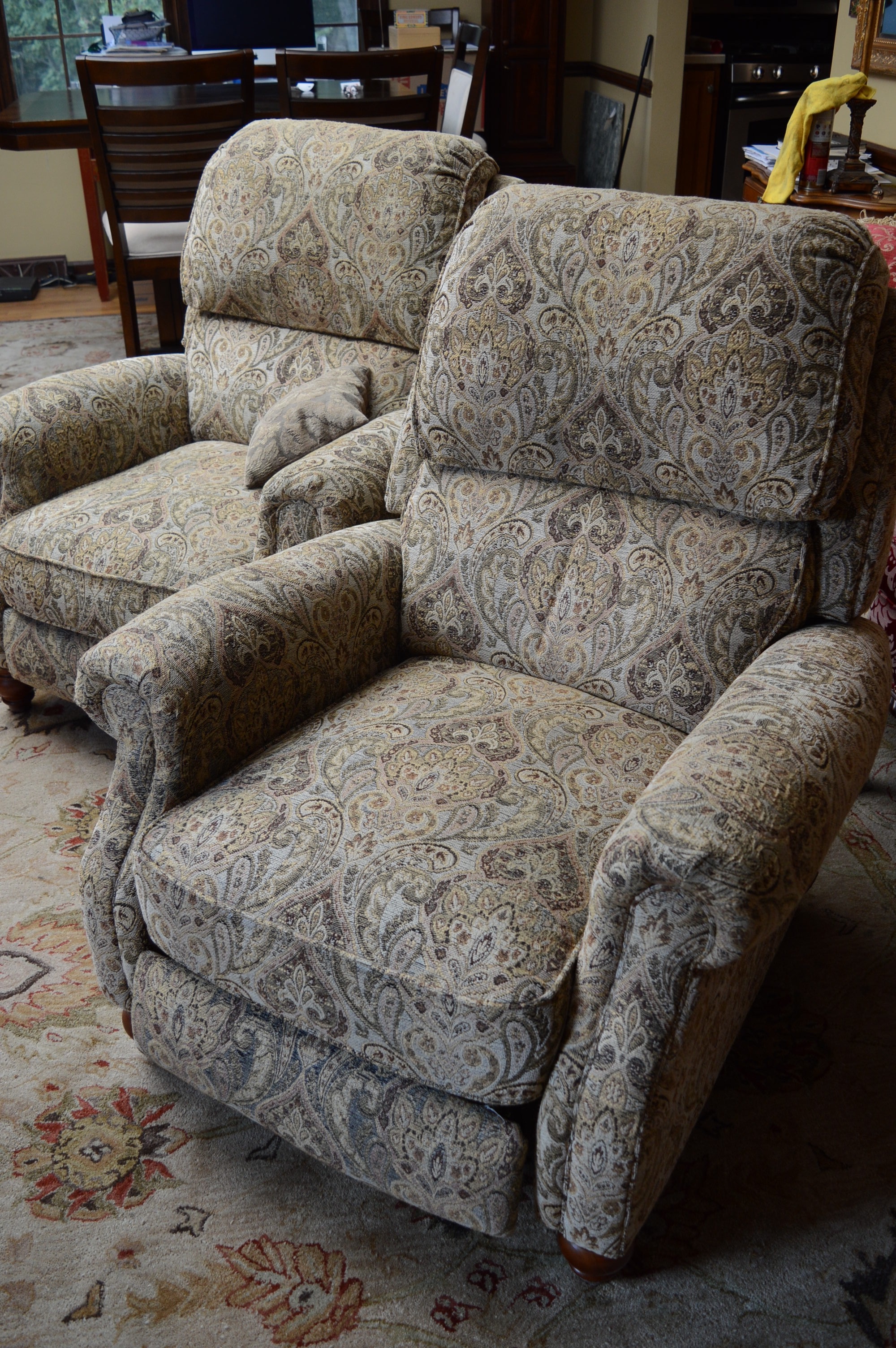 Pair of Recliners