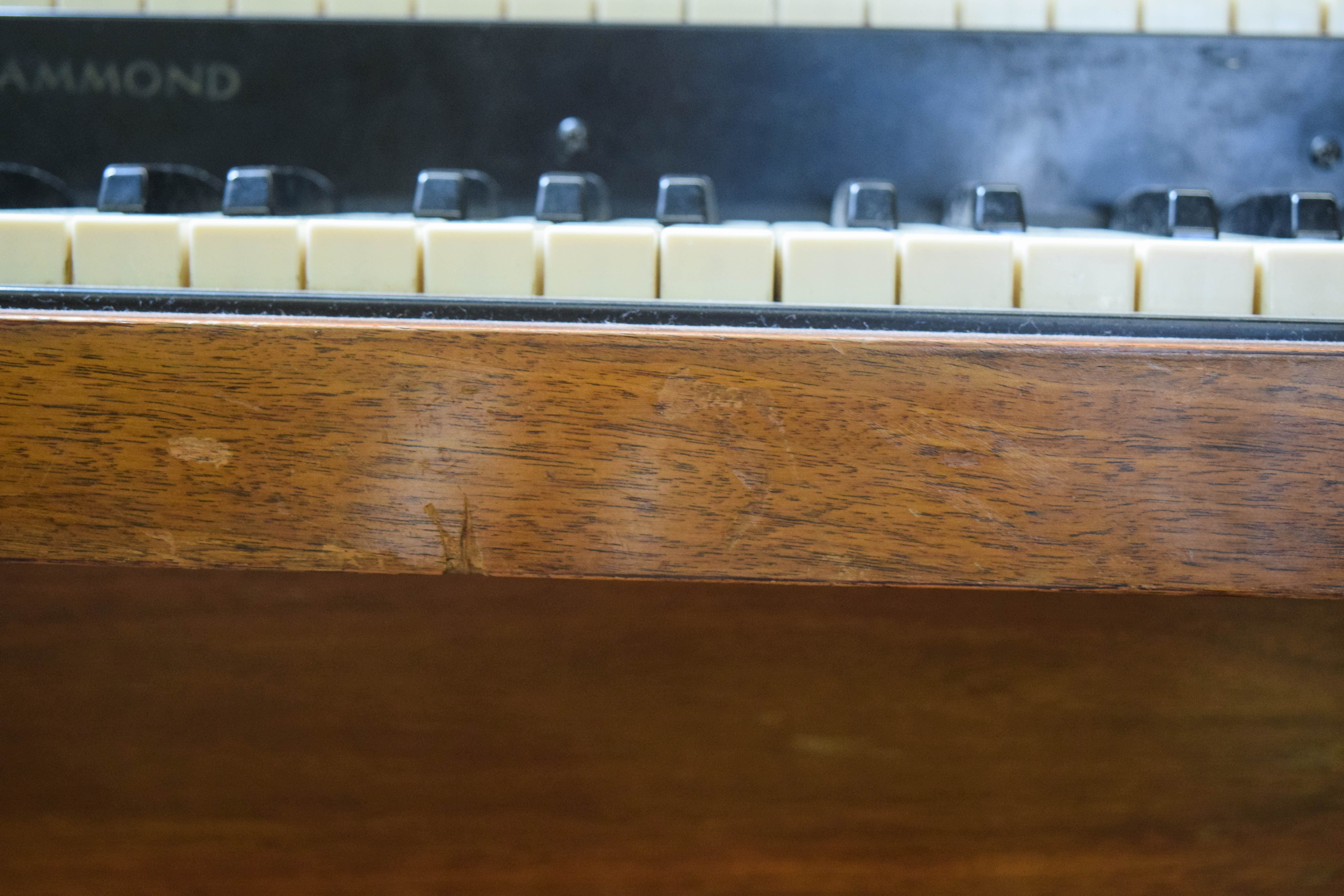 Vintage Hammond C-3 Console Organ