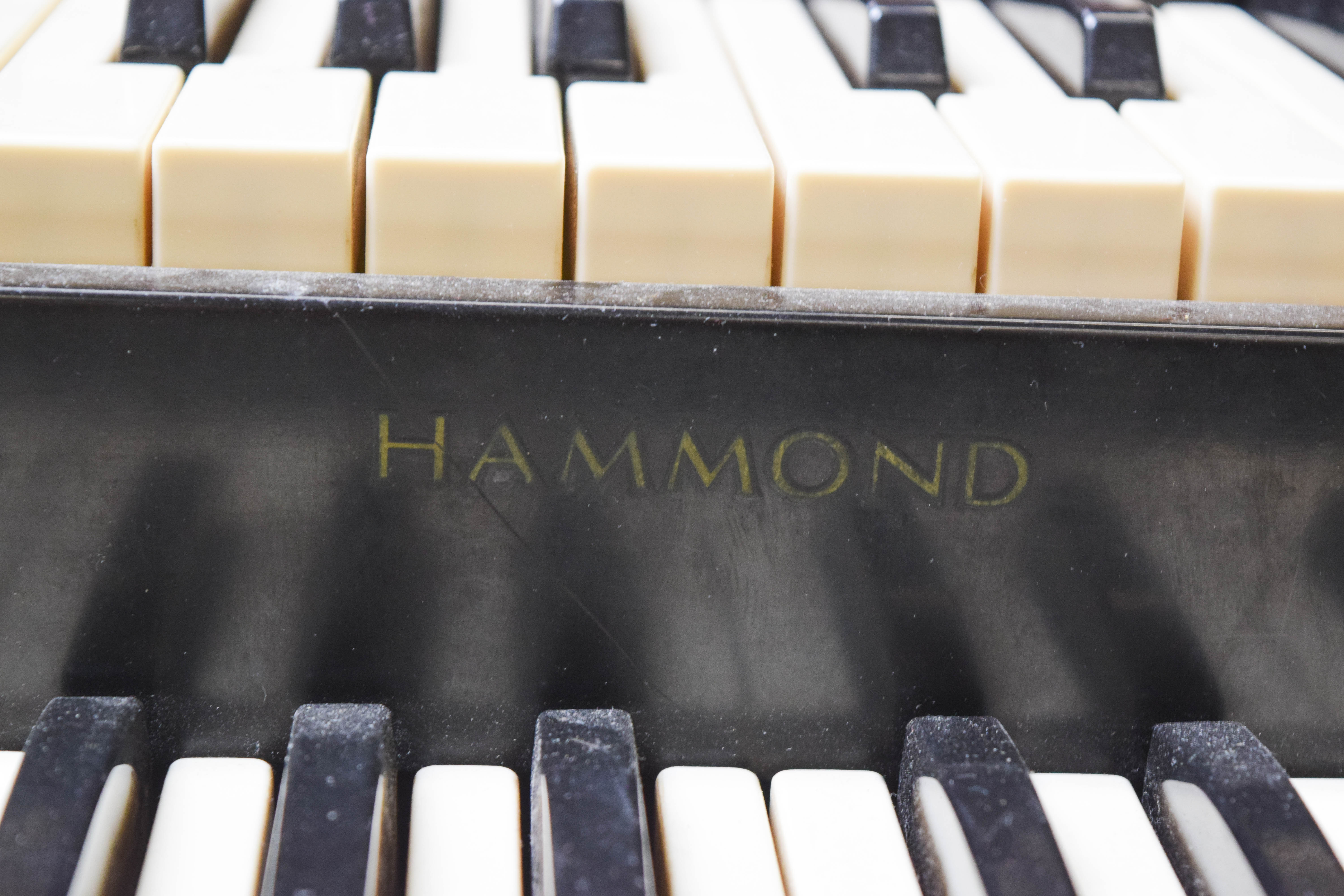 Vintage Hammond C-3 Console Organ