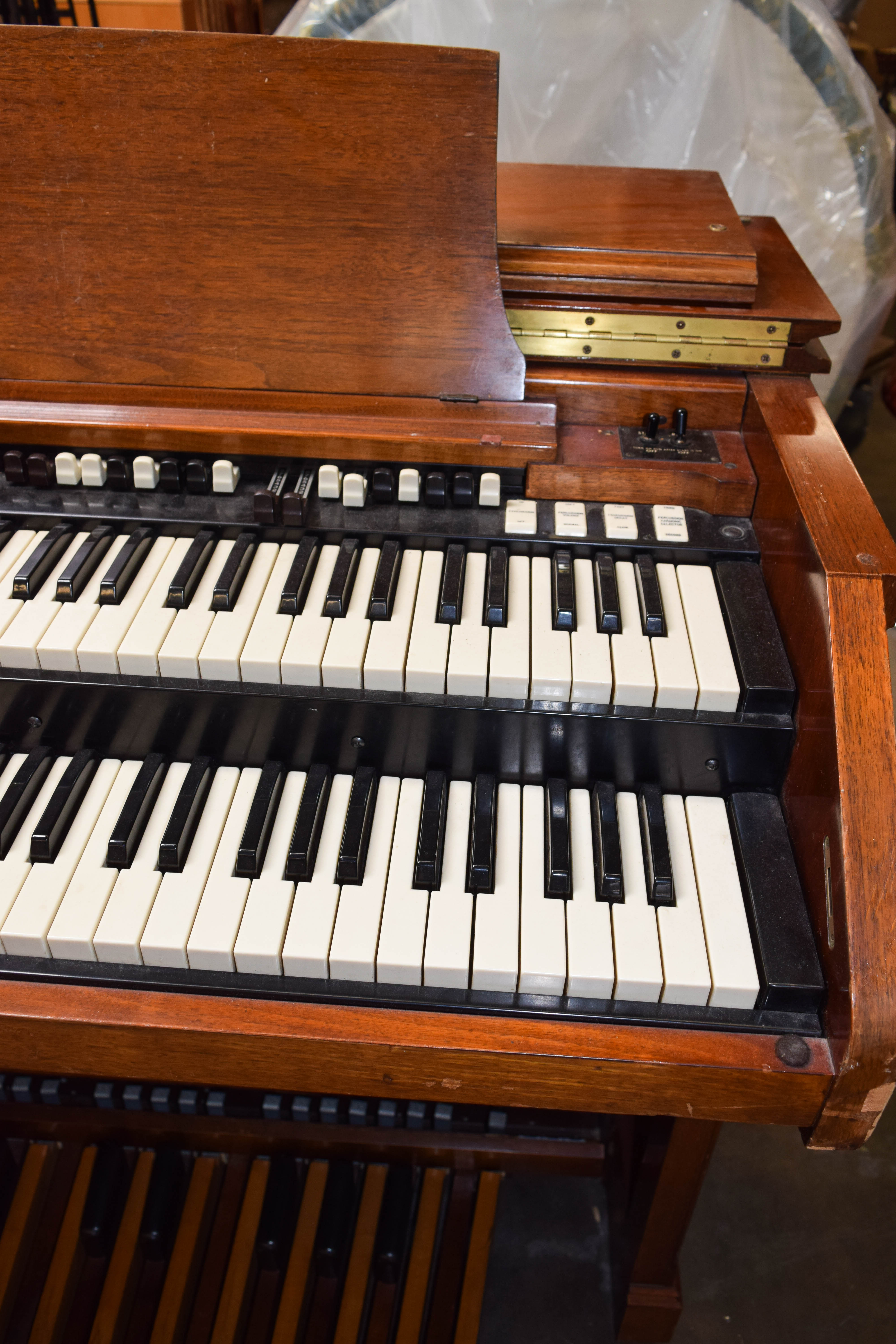 Vintage Hammond C-3 Console Organ