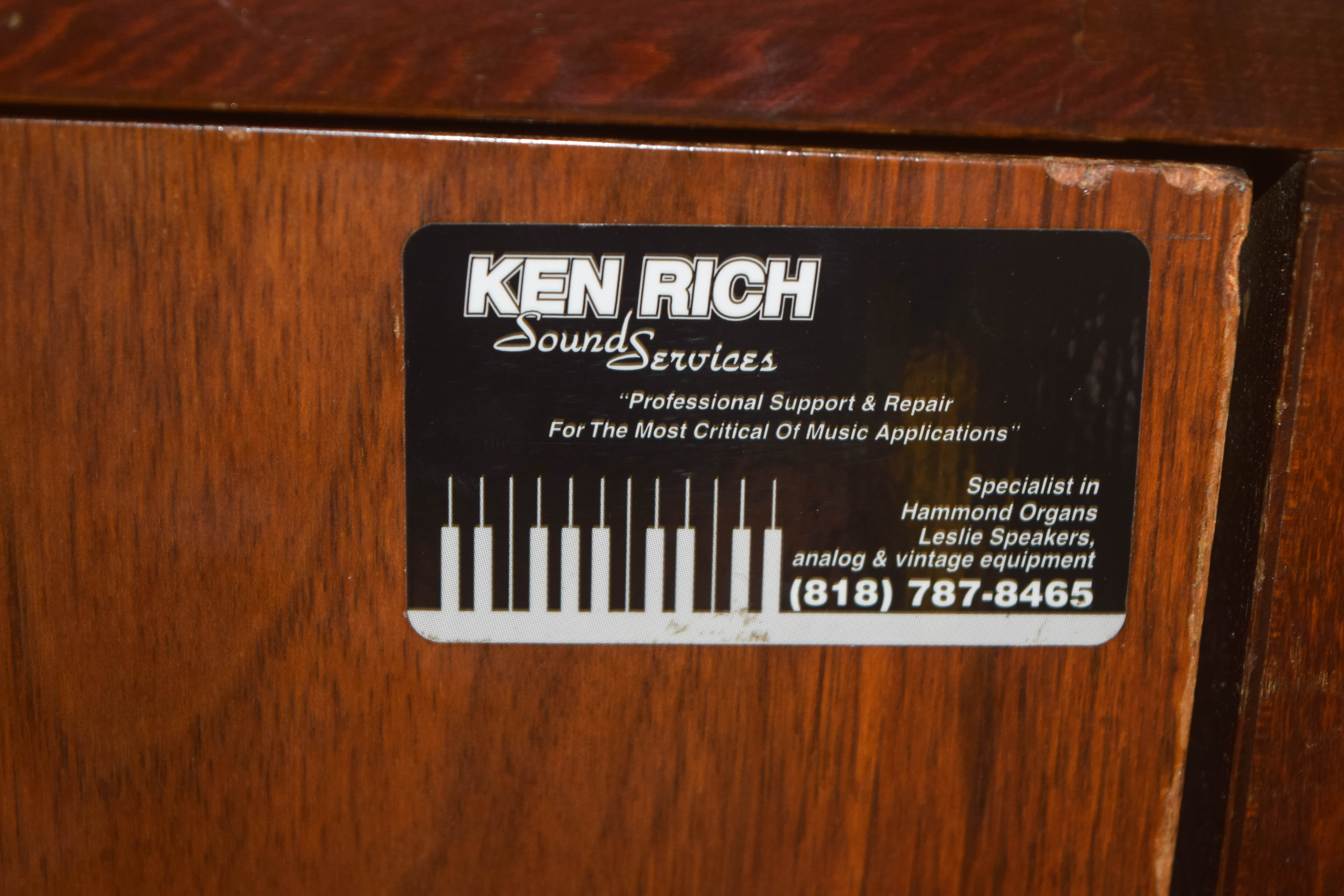 Vintage Hammond C-3 Console Organ