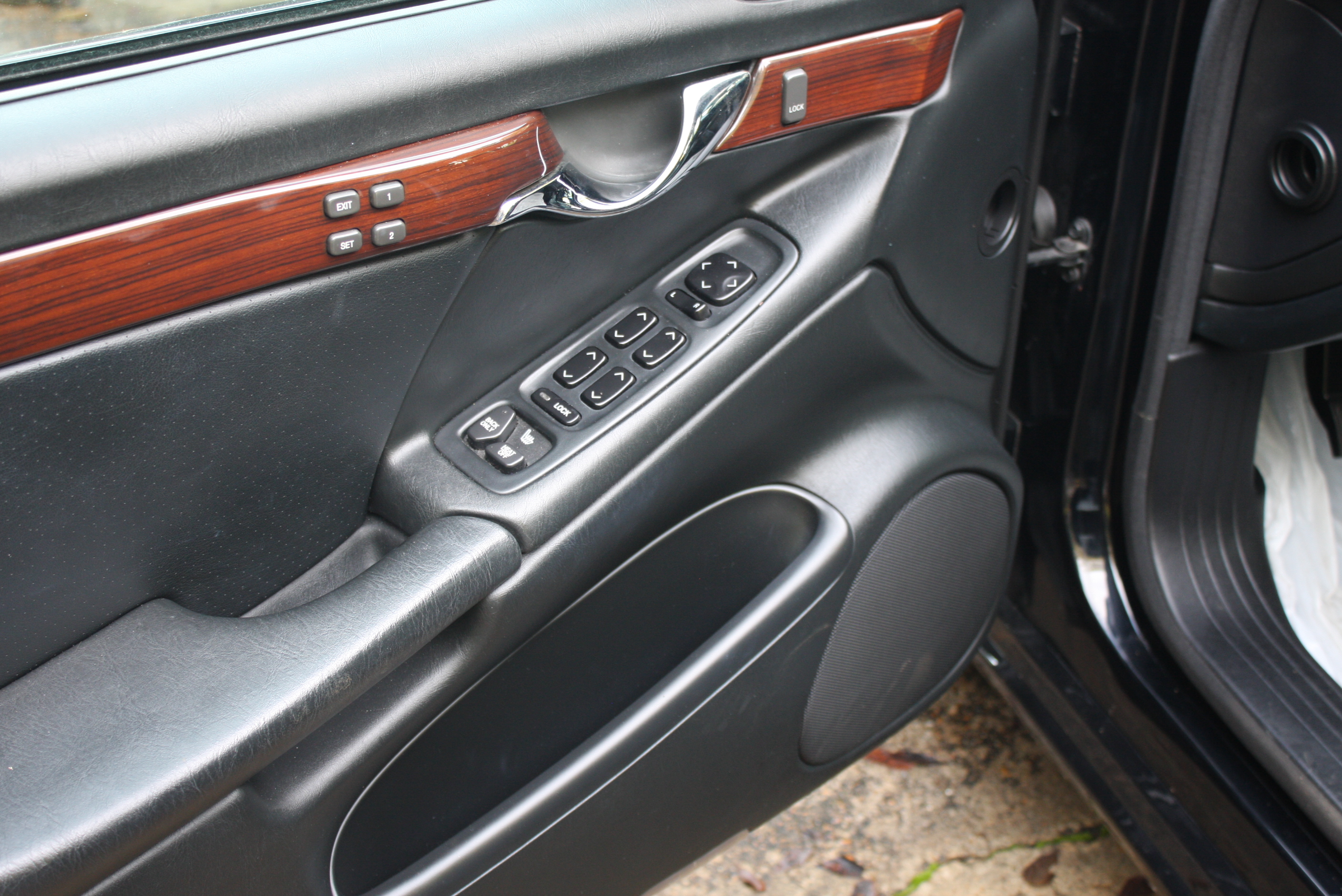 2003 Black Cadillac Deville DTS Sedan