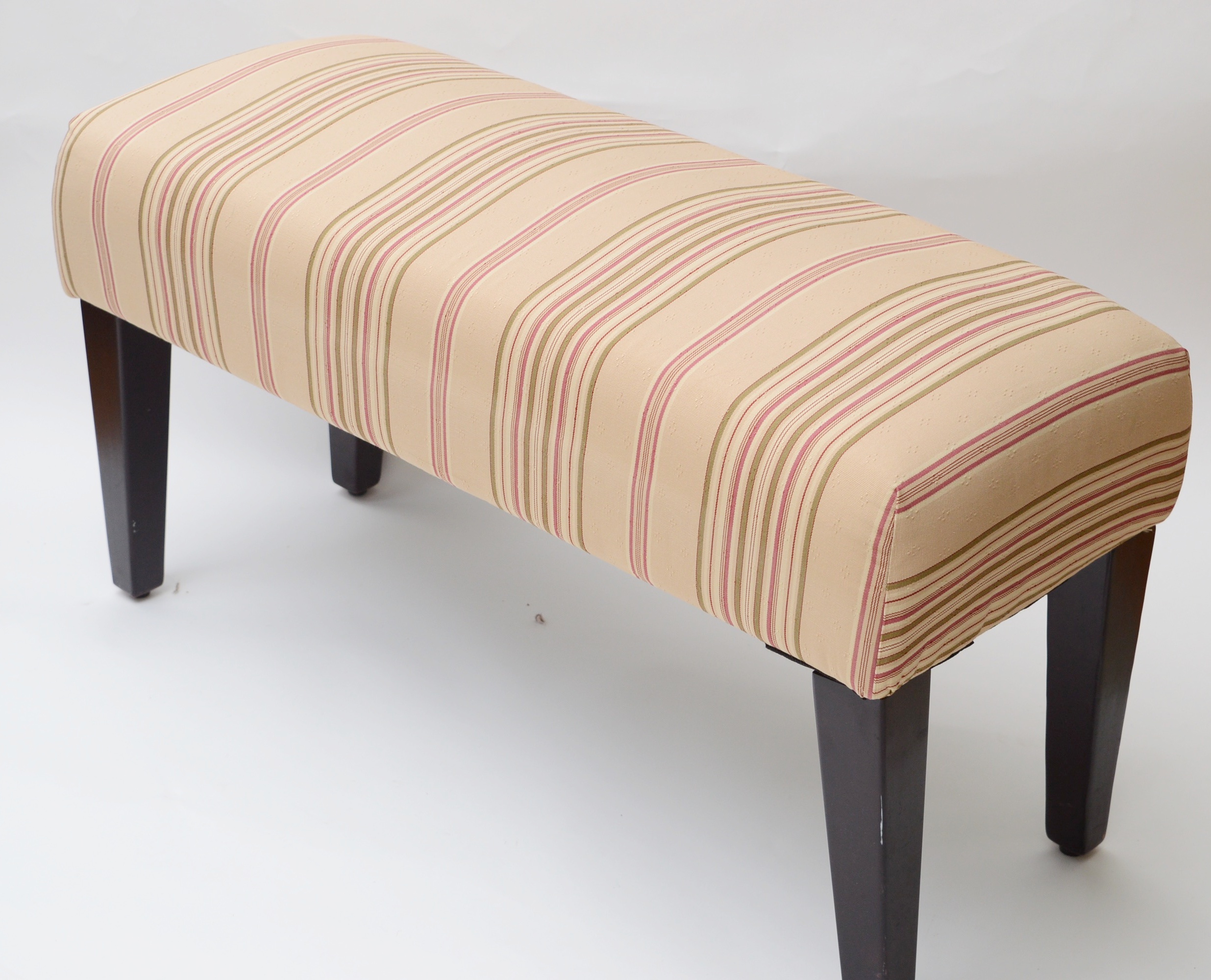 Upholstered Pillow Top Bench