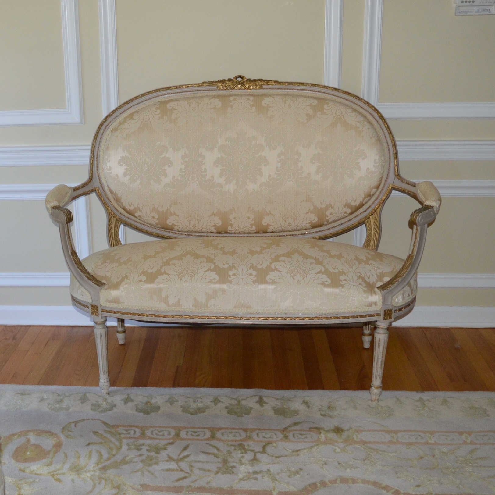 Antique Victorian Settee