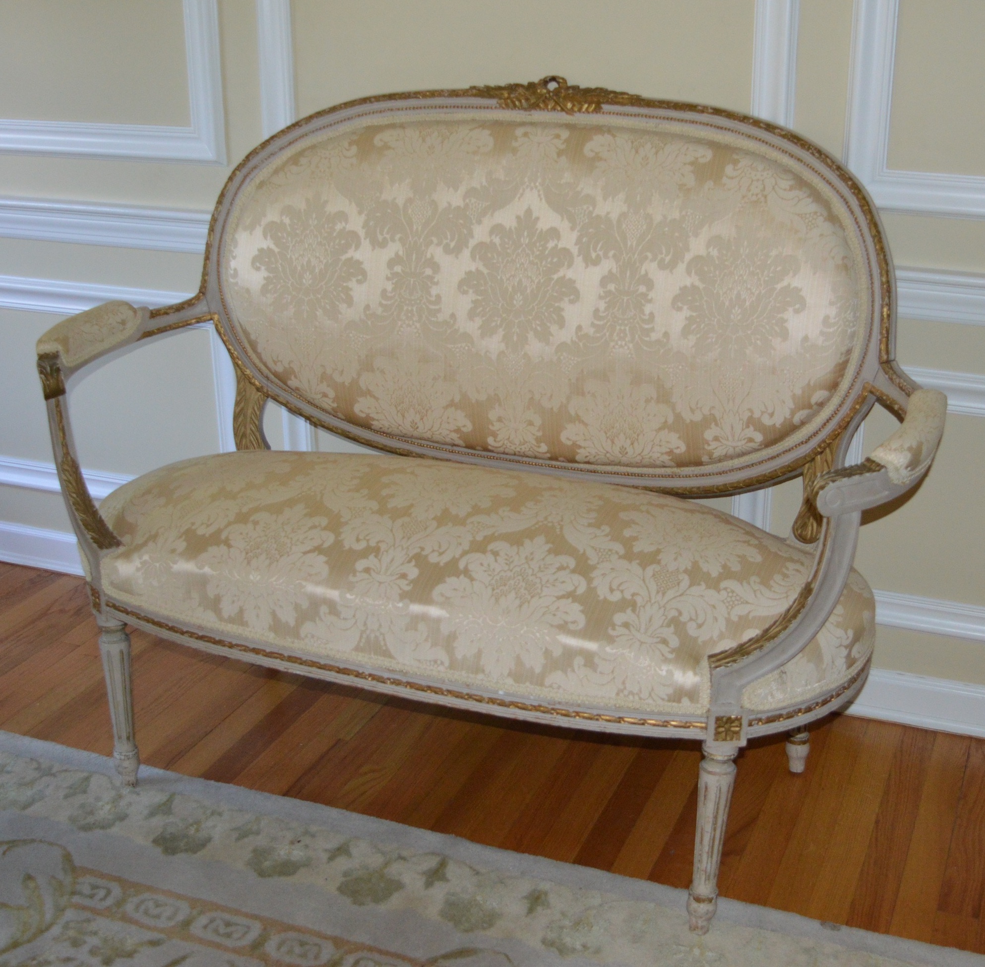 Antique Victorian Settee