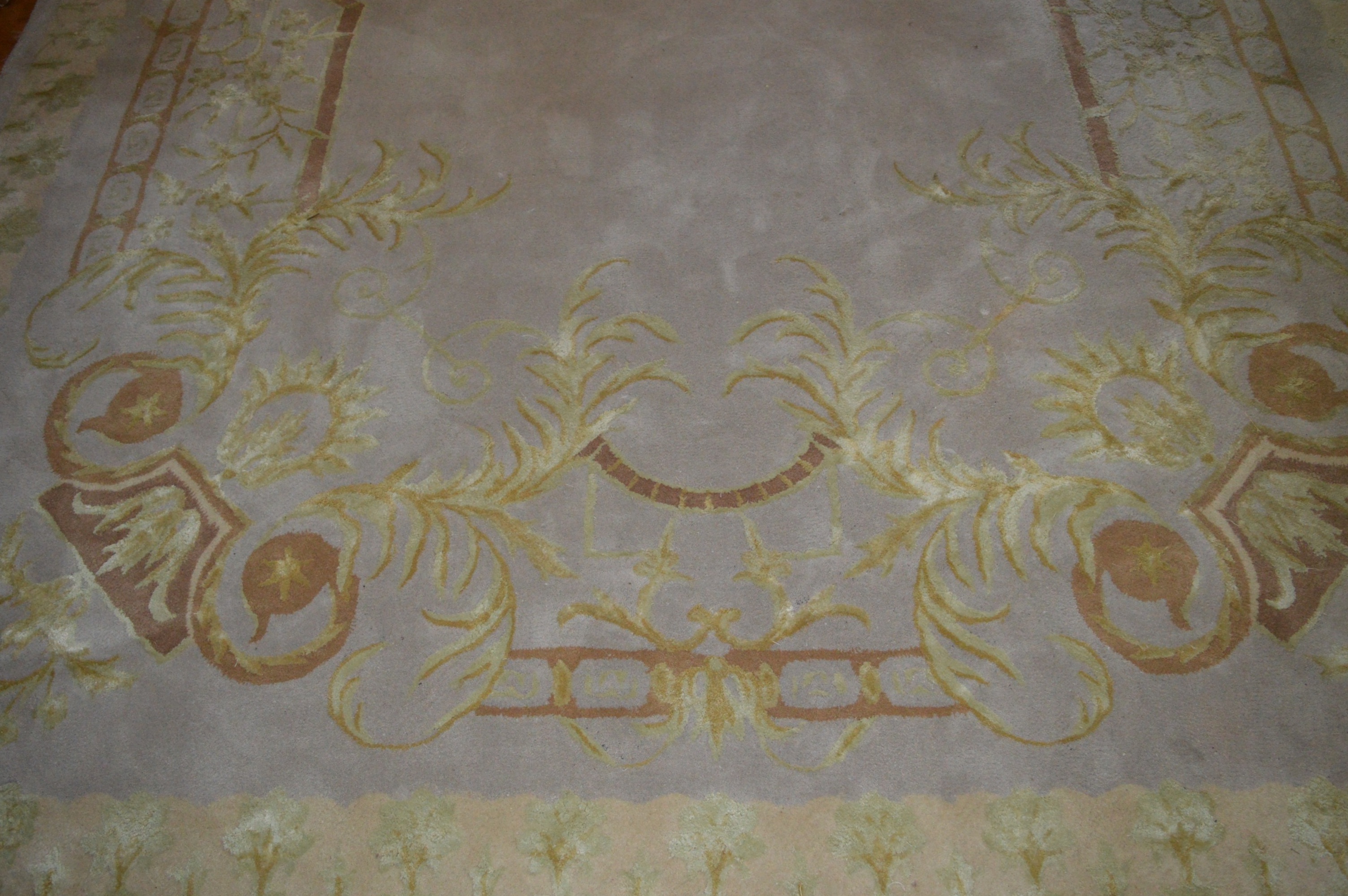 Wool and Silk Hand Tufted Area Rug