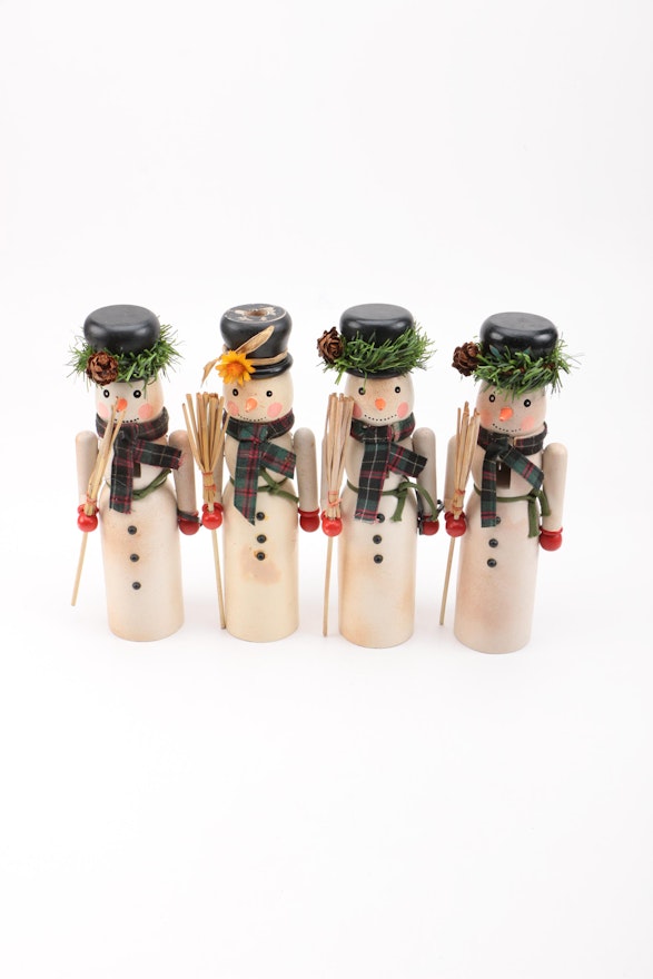 Wooden Snowman Nutcrackers