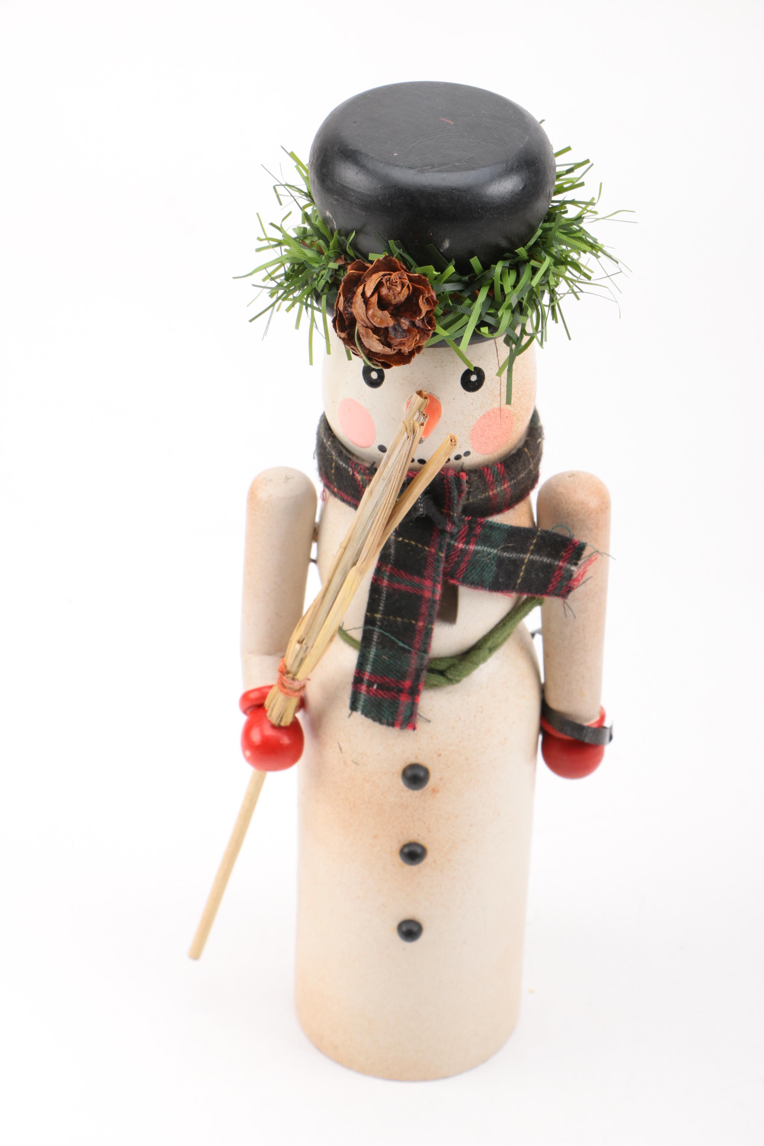Wooden Snowman Nutcrackers