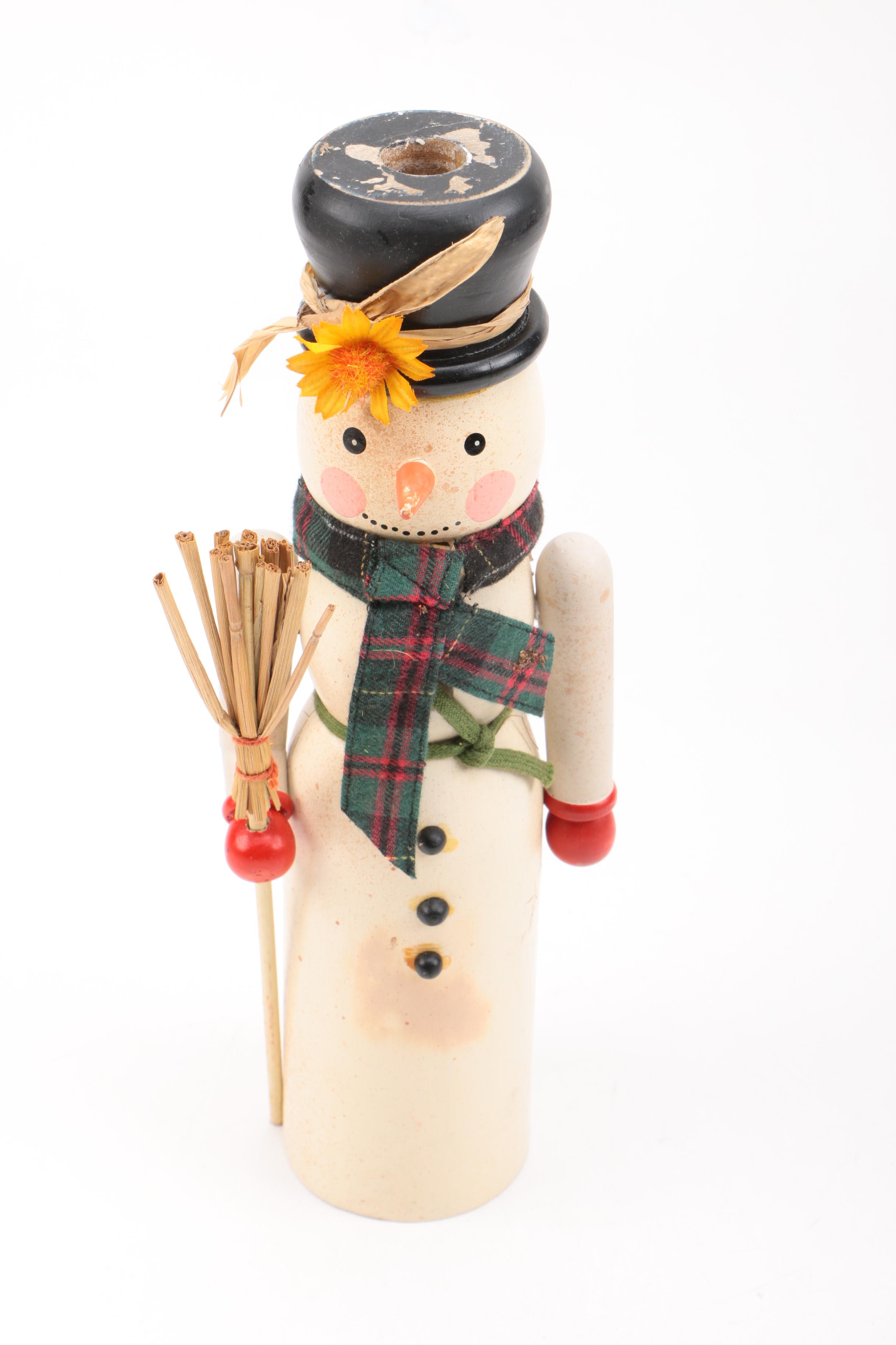 Wooden Snowman Nutcrackers