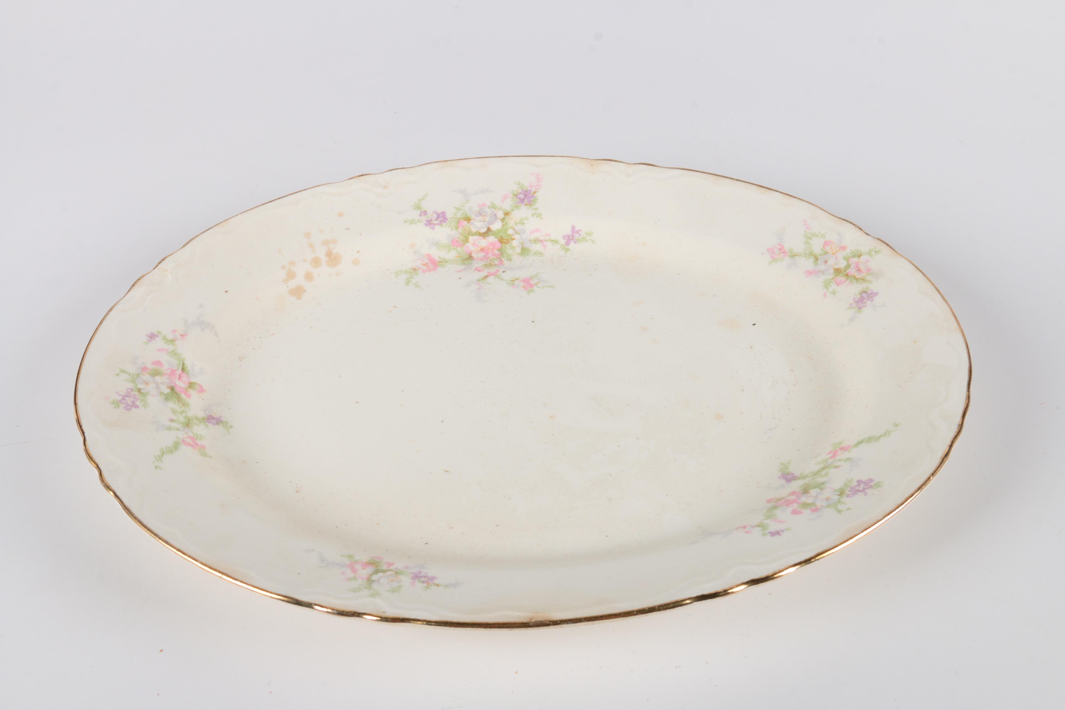 Homer Laughlin Floral Tableware Set