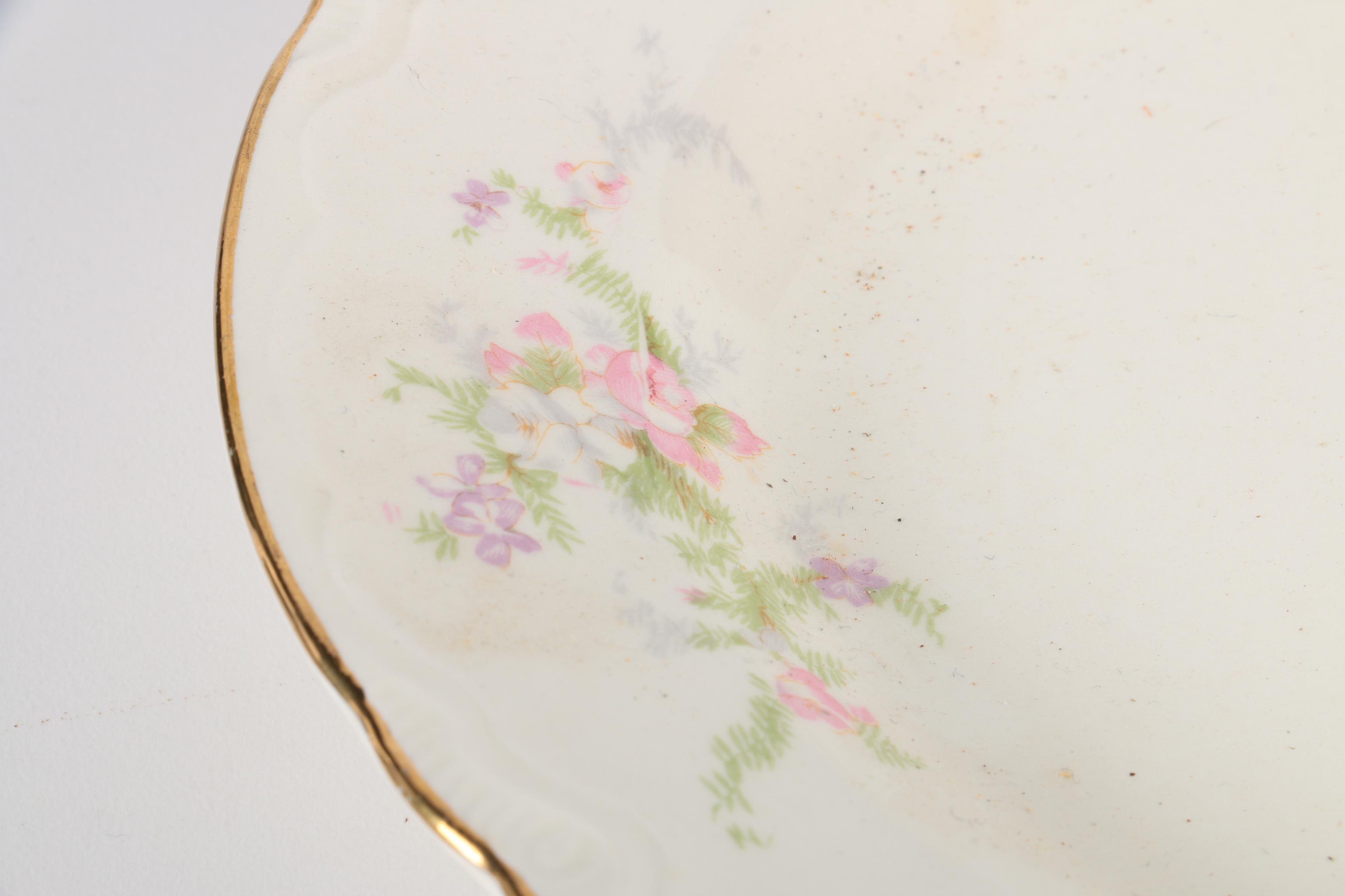 Homer Laughlin Floral Tableware Set