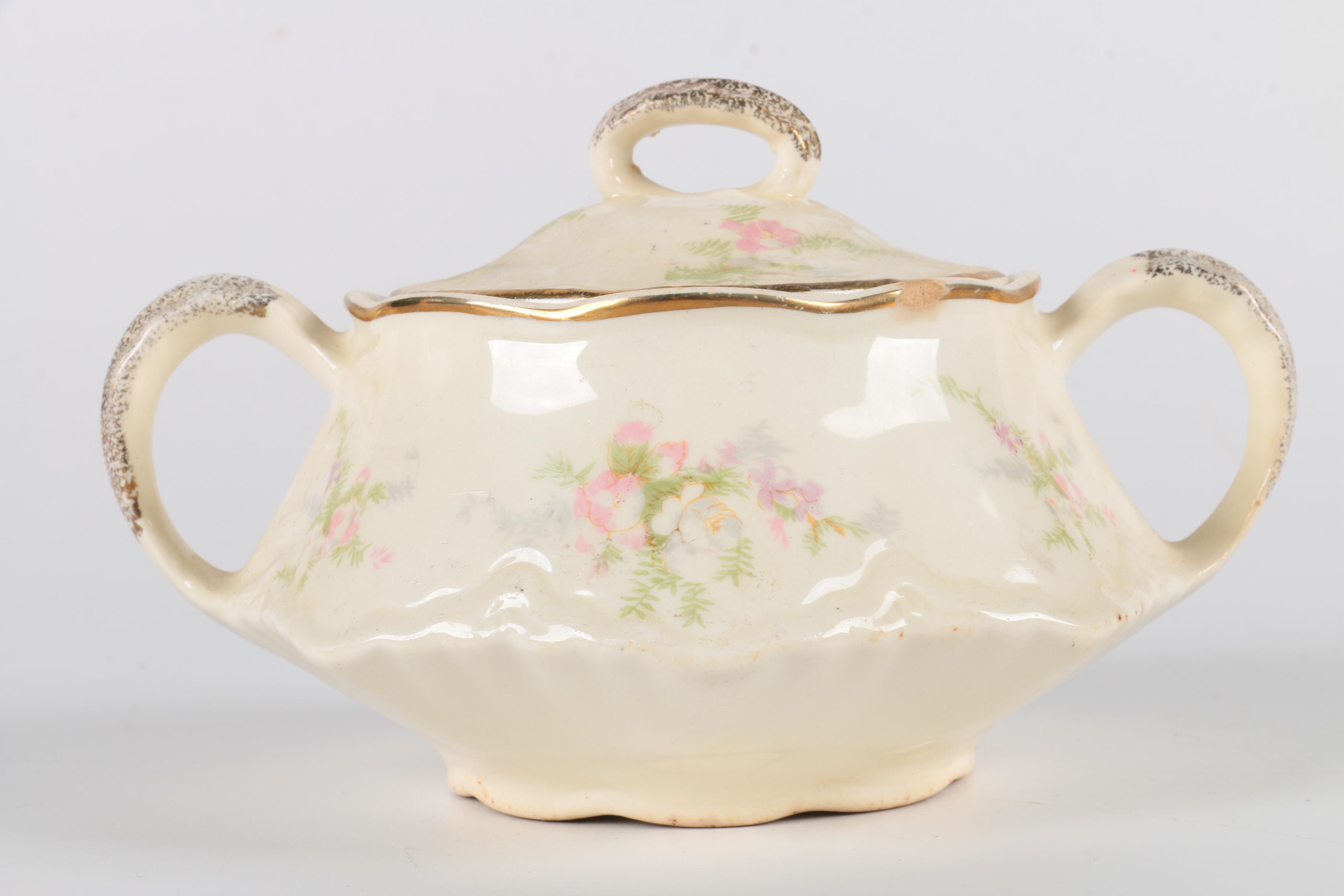 Homer Laughlin Floral Tableware Set