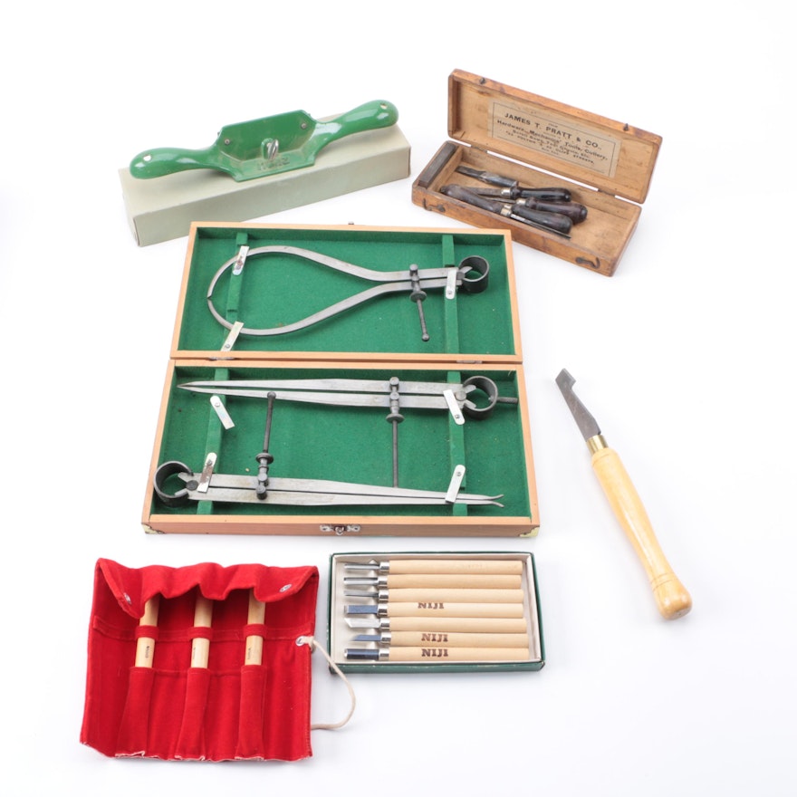 Assorted wood carving tools