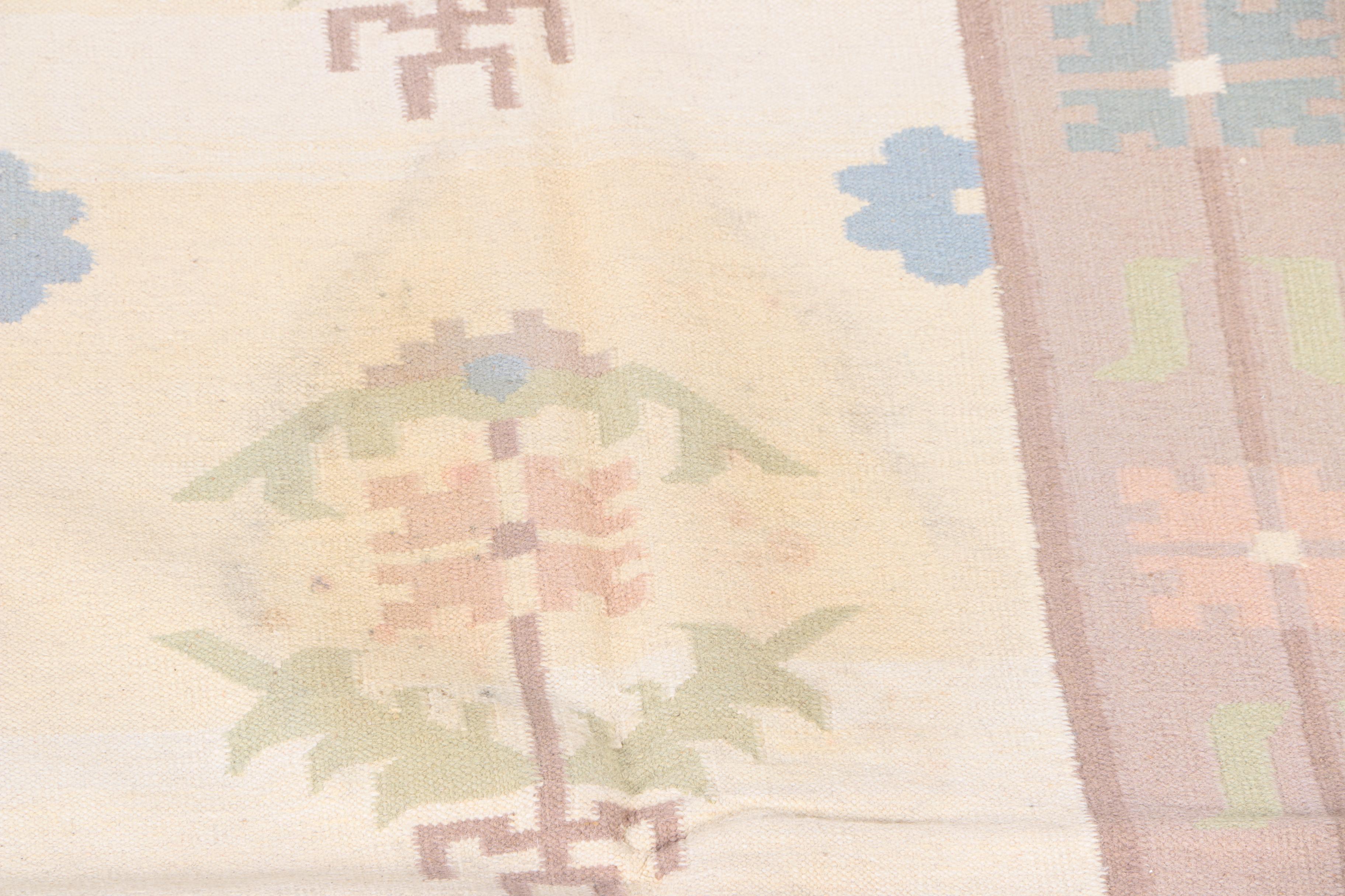 Handwoven Pastel Floral Dhurrie Area Rug