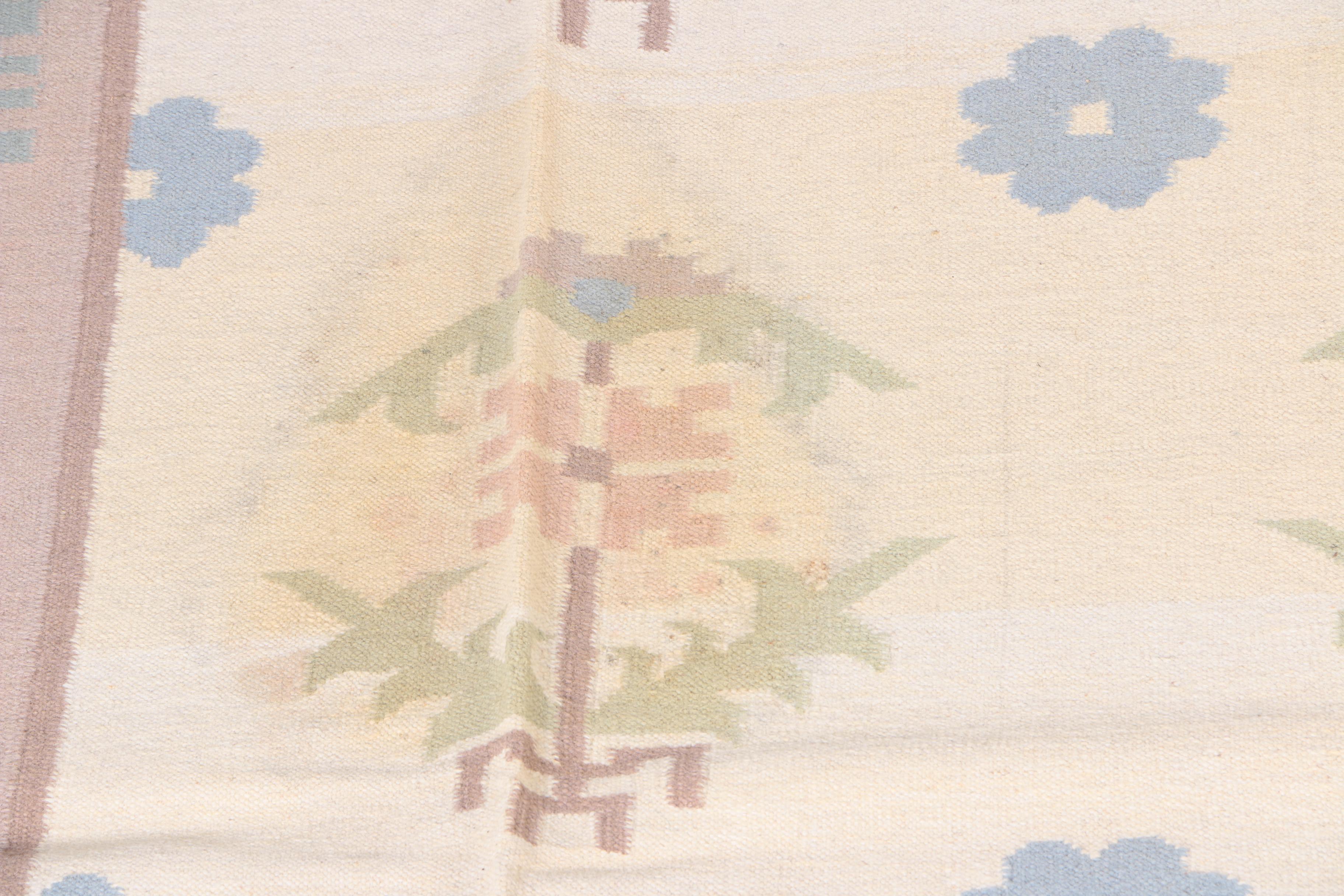 Handwoven Pastel Floral Dhurrie Area Rug