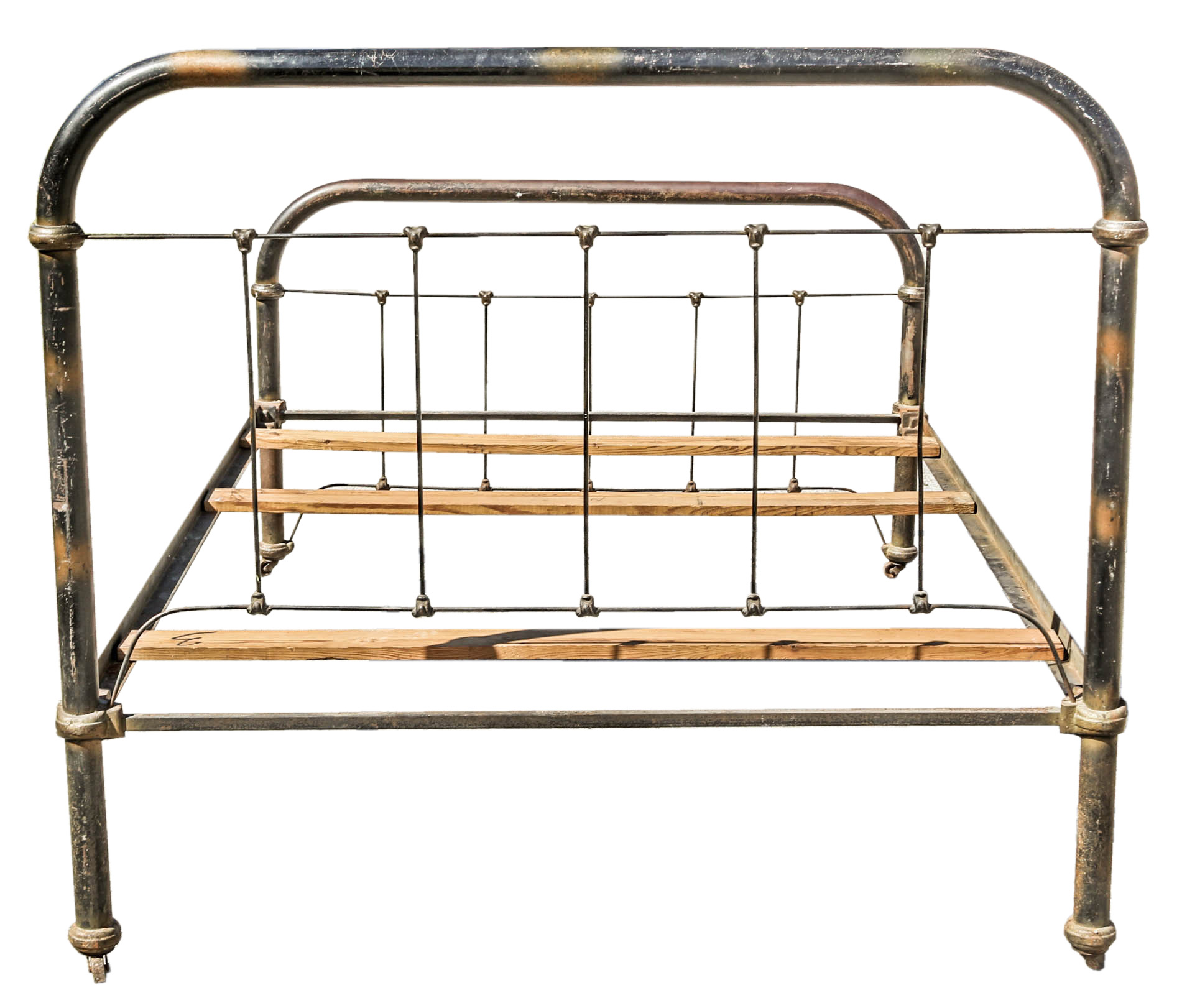 Vintage Wrought Iron Full Size Bed