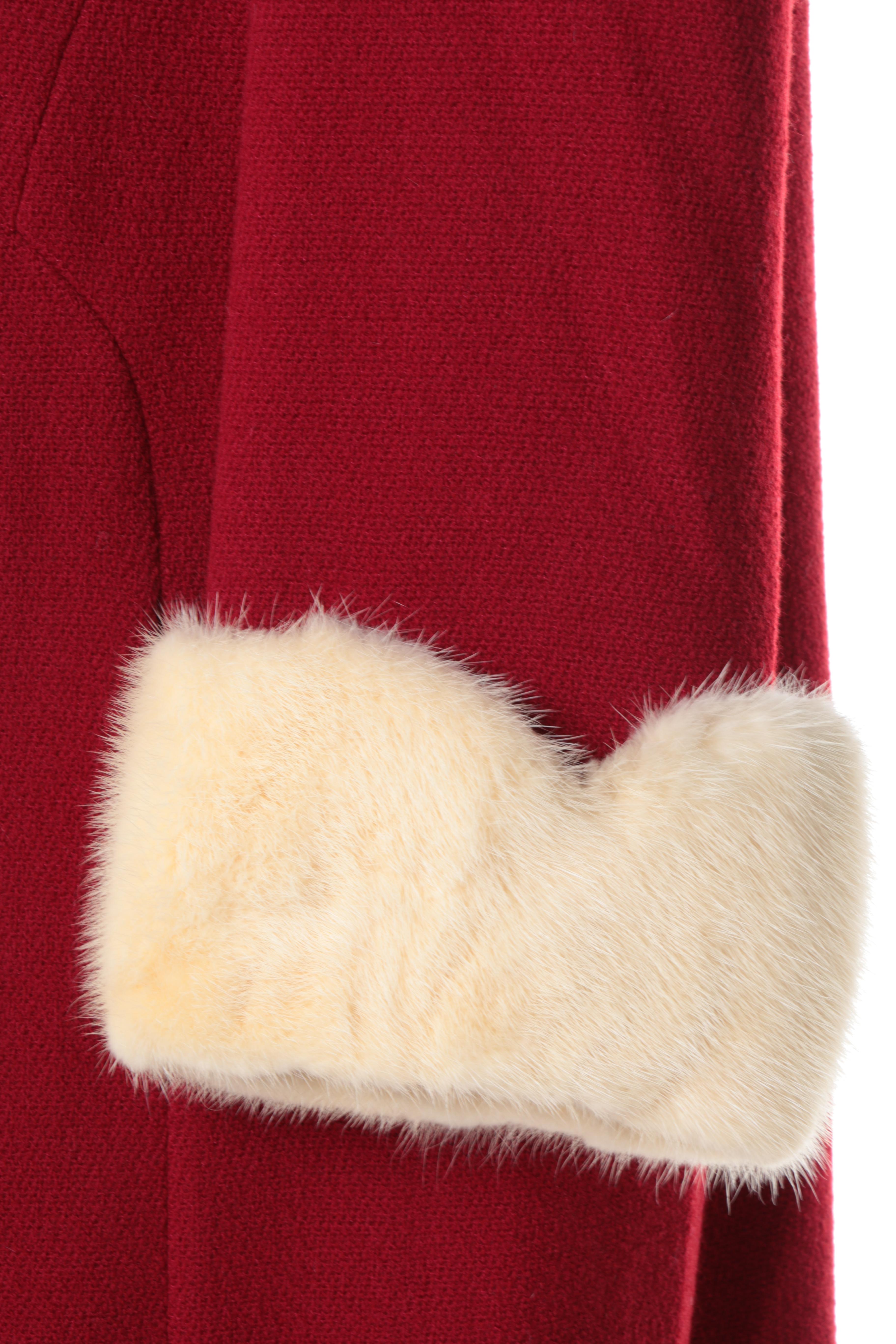 Women's Vintage Coats with Fur Collars