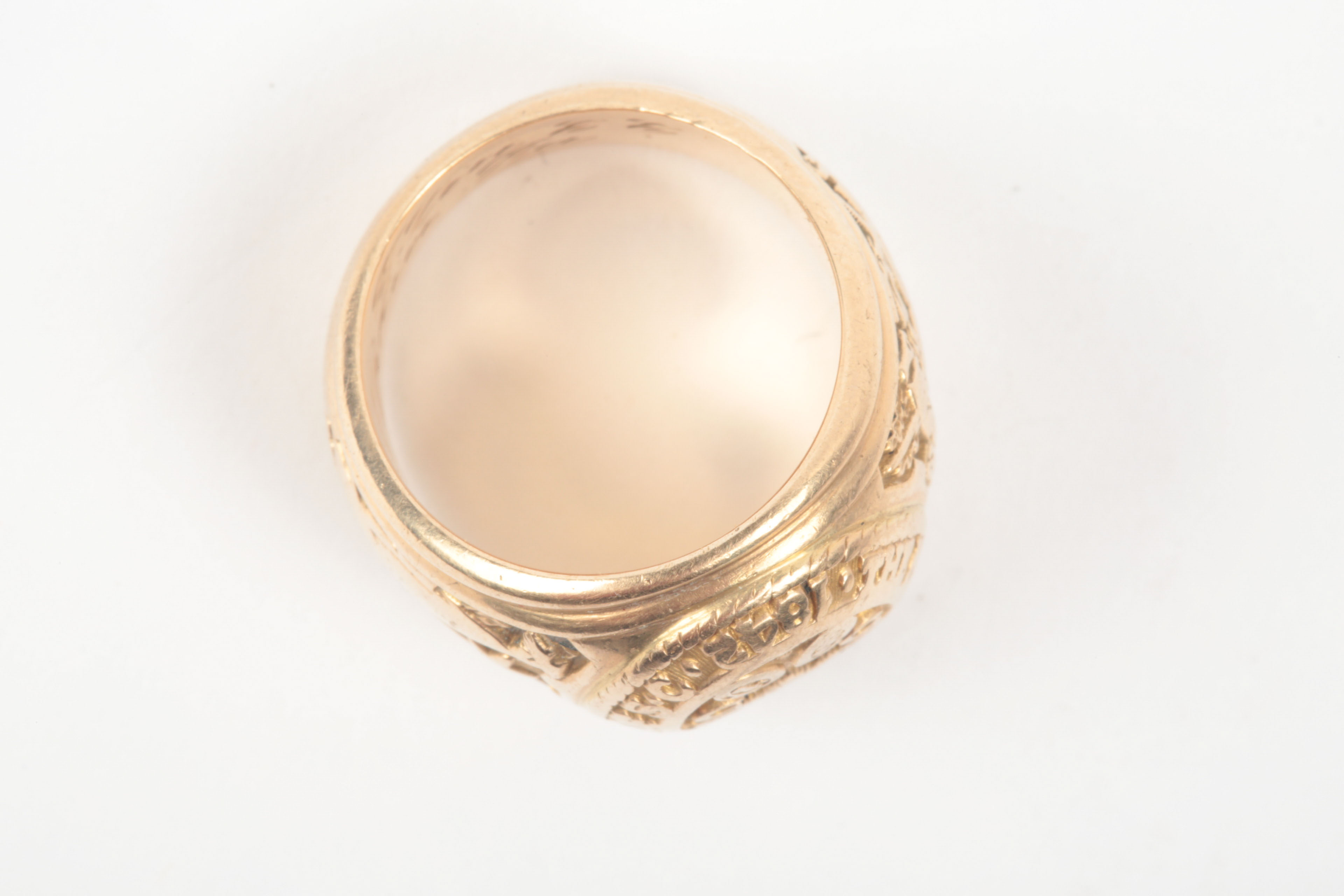 Vintage 10K Yellow Gold Military College Class Ring