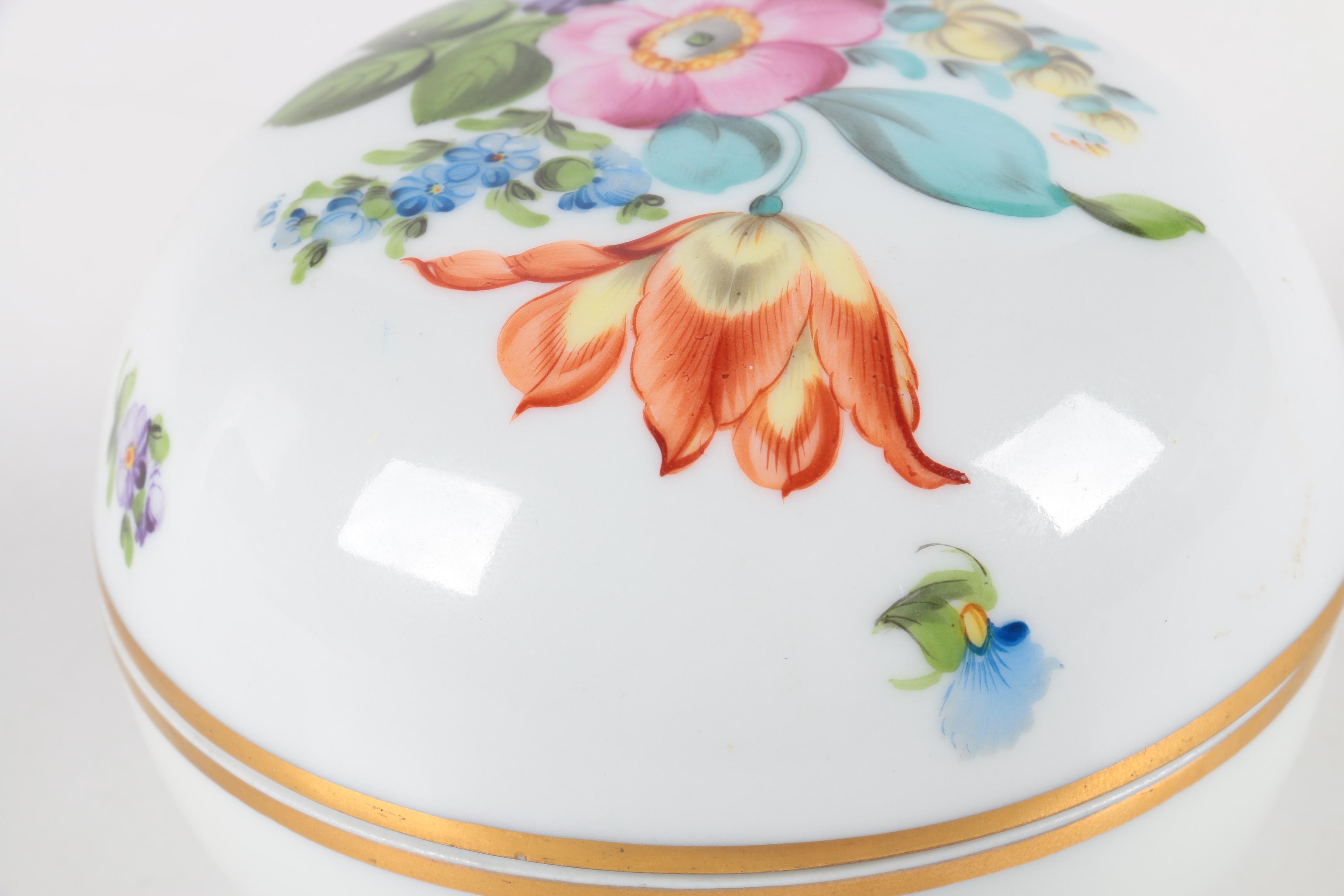 Herend Hungary "Saxonian Bouquet" Porcelain Trinket Box