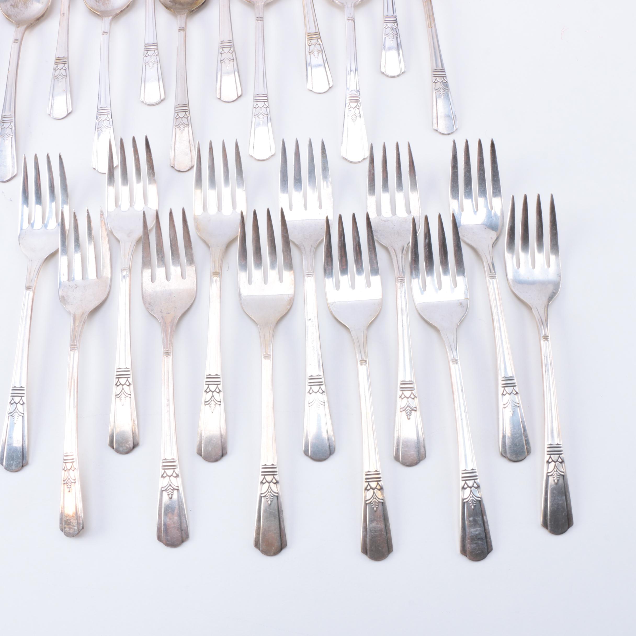 Court by International Silver Co. Silver Plate Flatware Set