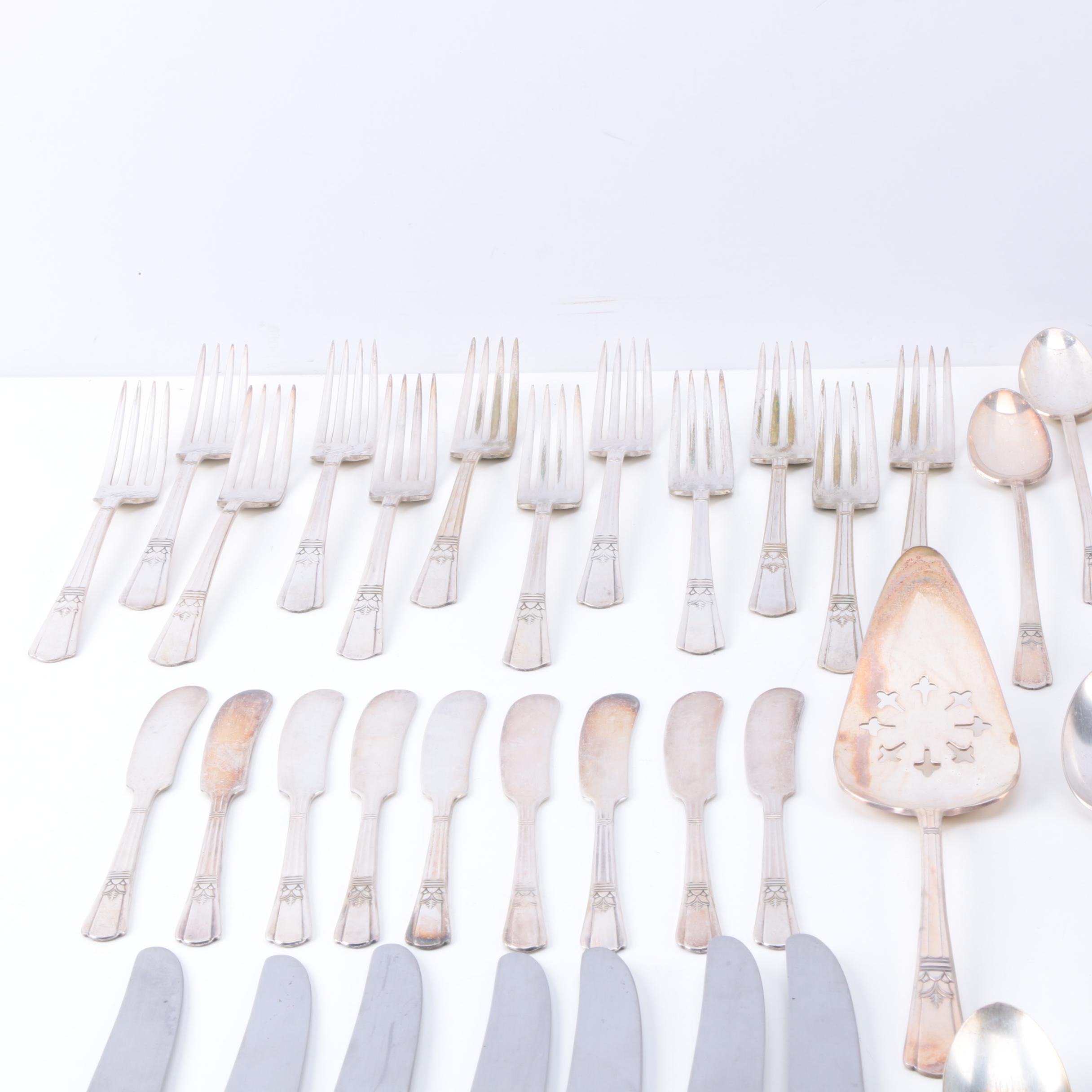 Court by International Silver Co. Silver Plate Flatware Set