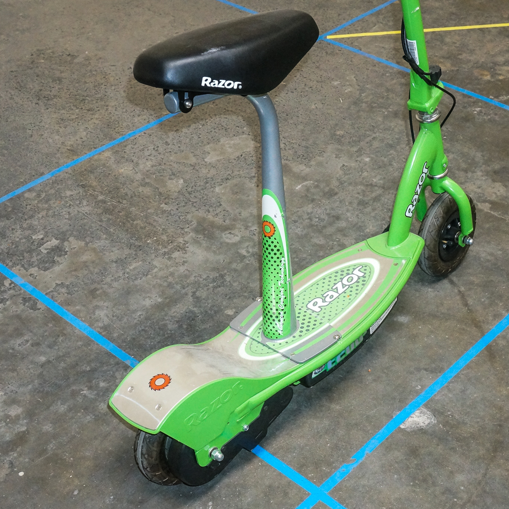 Razor E200S Seated Electric Scooter