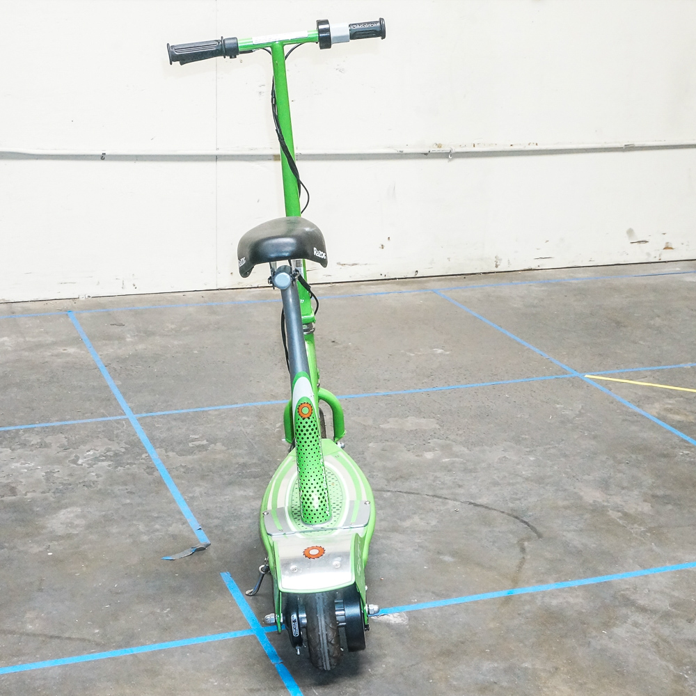 Razor E200S Seated Electric Scooter