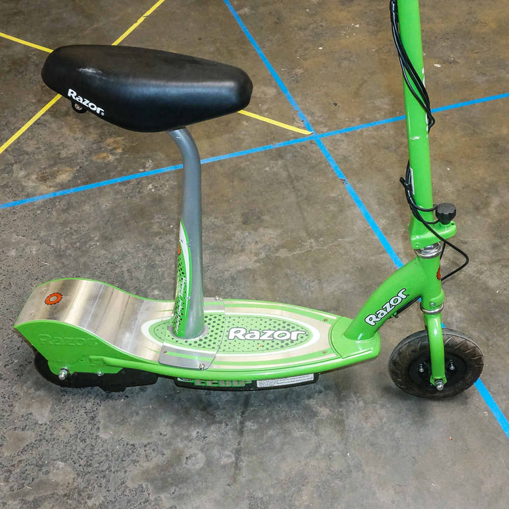 Razor E200S Seated Electric Scooter