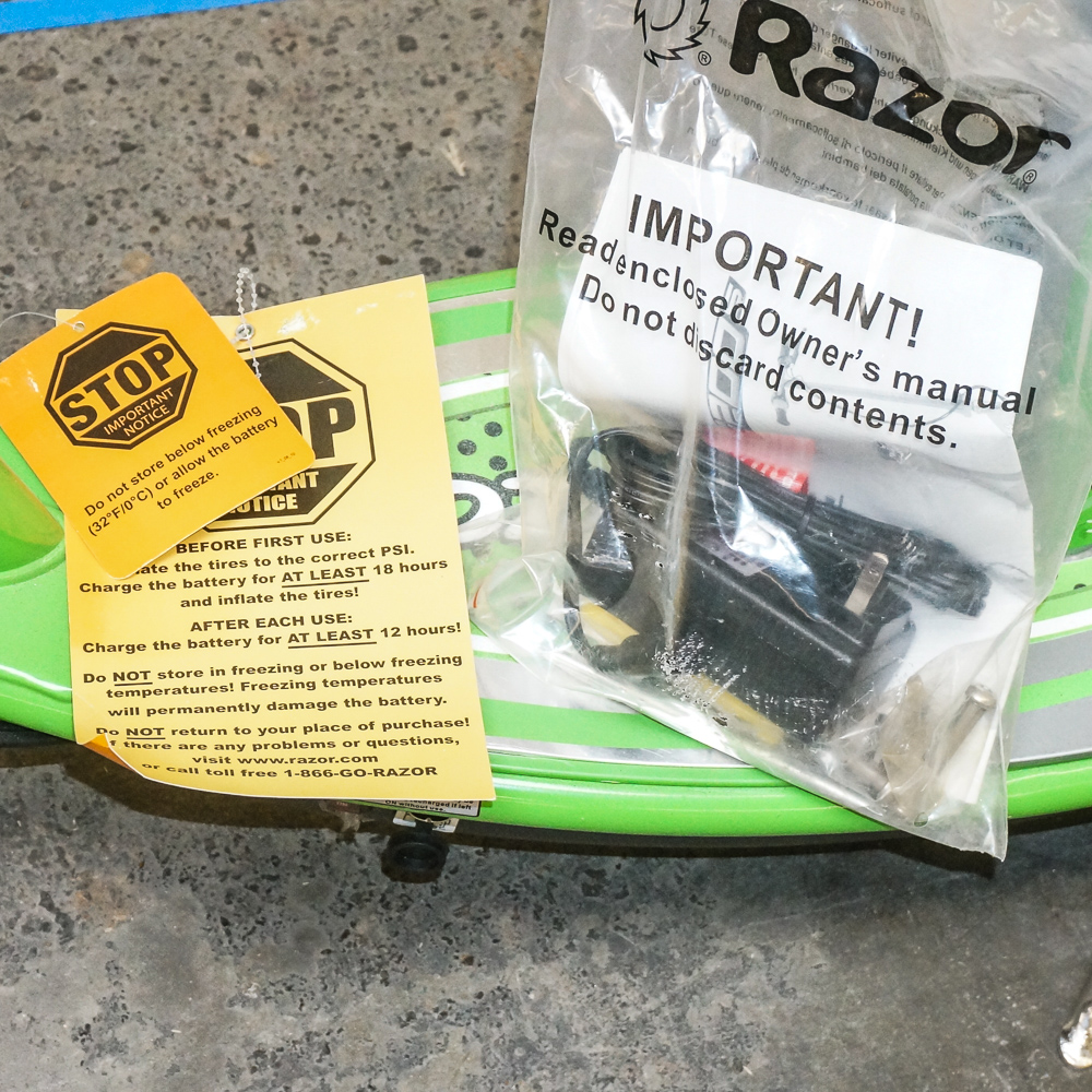 Razor E200S Seated Electric Scooter