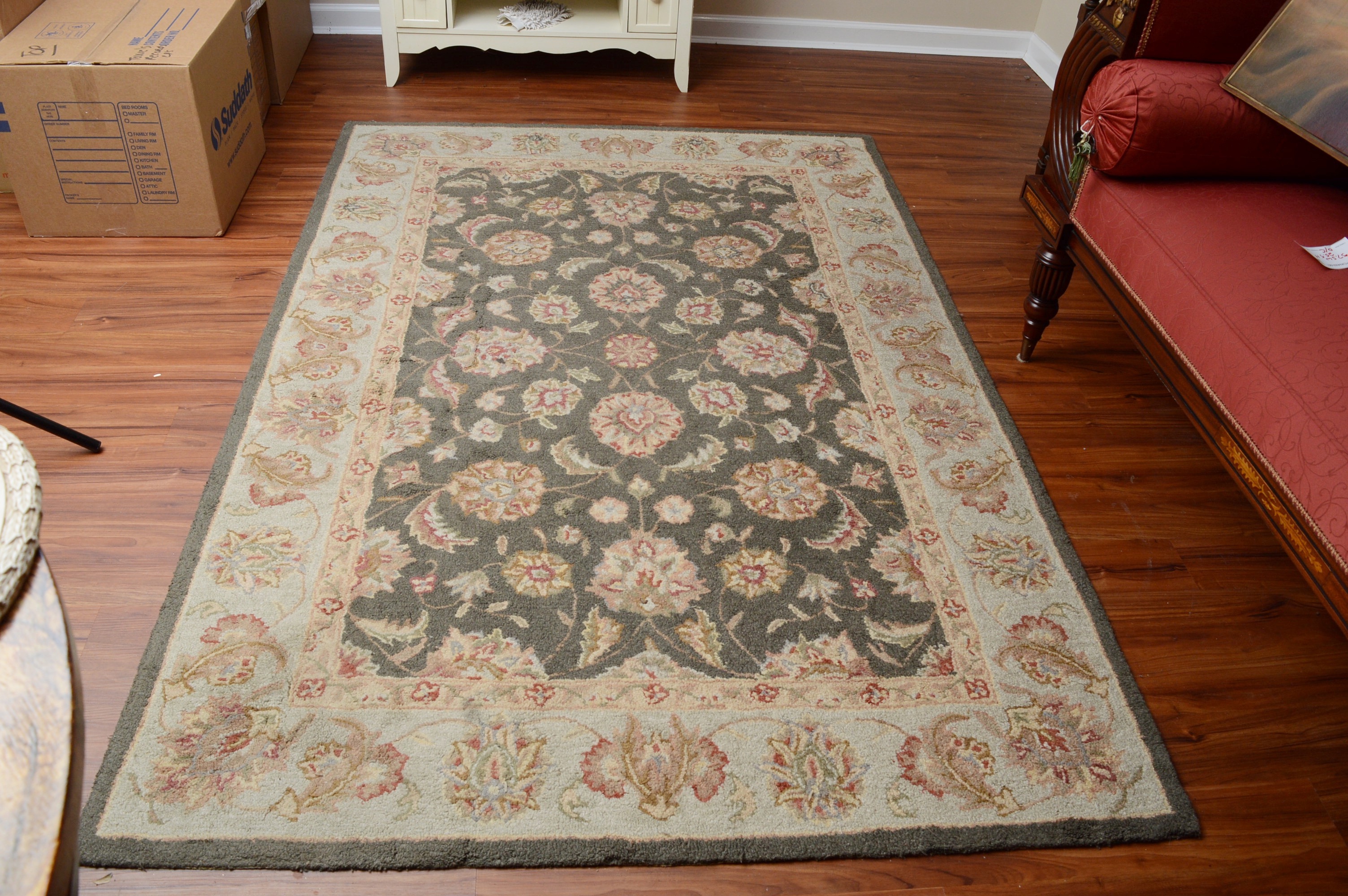 Hand Hooked Davenport Collection Area Rug