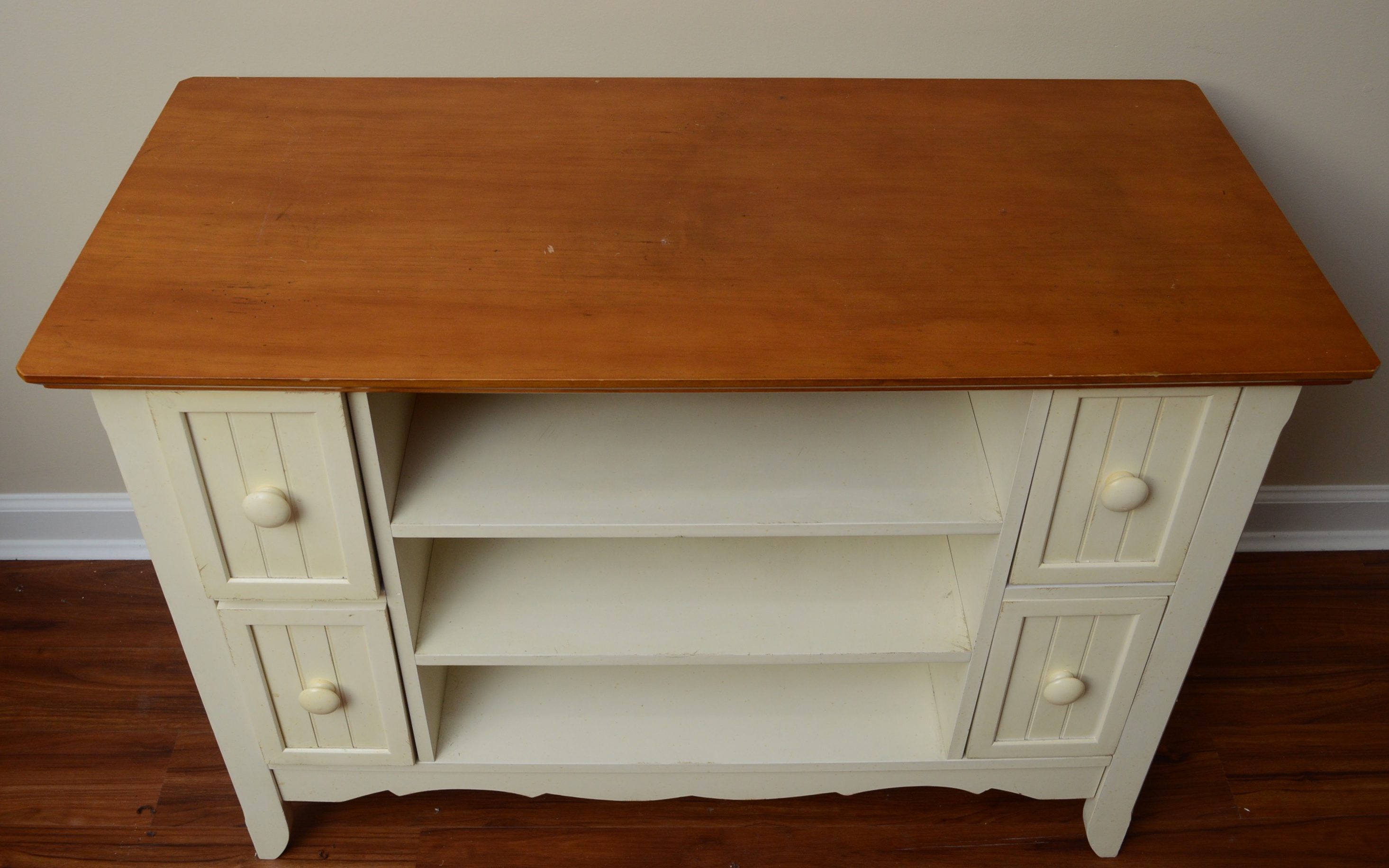 Country Style Television and Electronics Stand