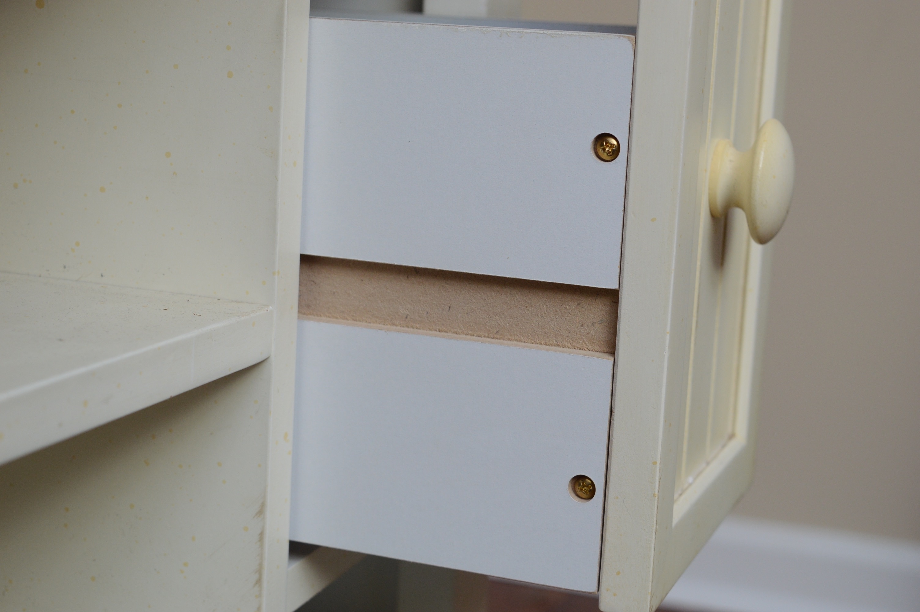 Country Style Television and Electronics Stand