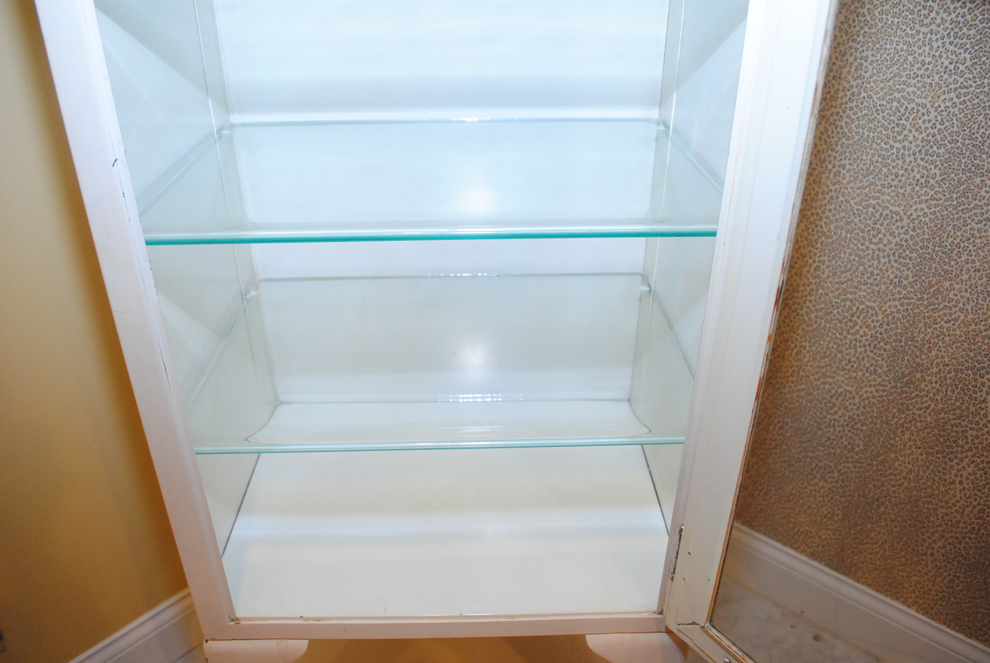 Vintage Shampaine Company Physician's Medicine Cabinet