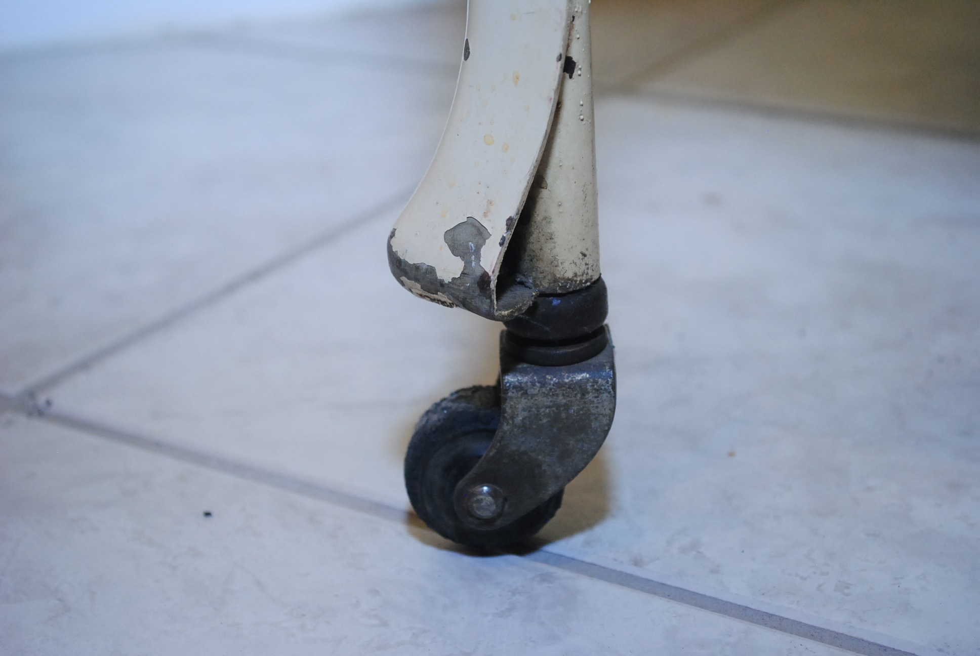 Vintage Shampaine Company Physician's Medicine Cabinet