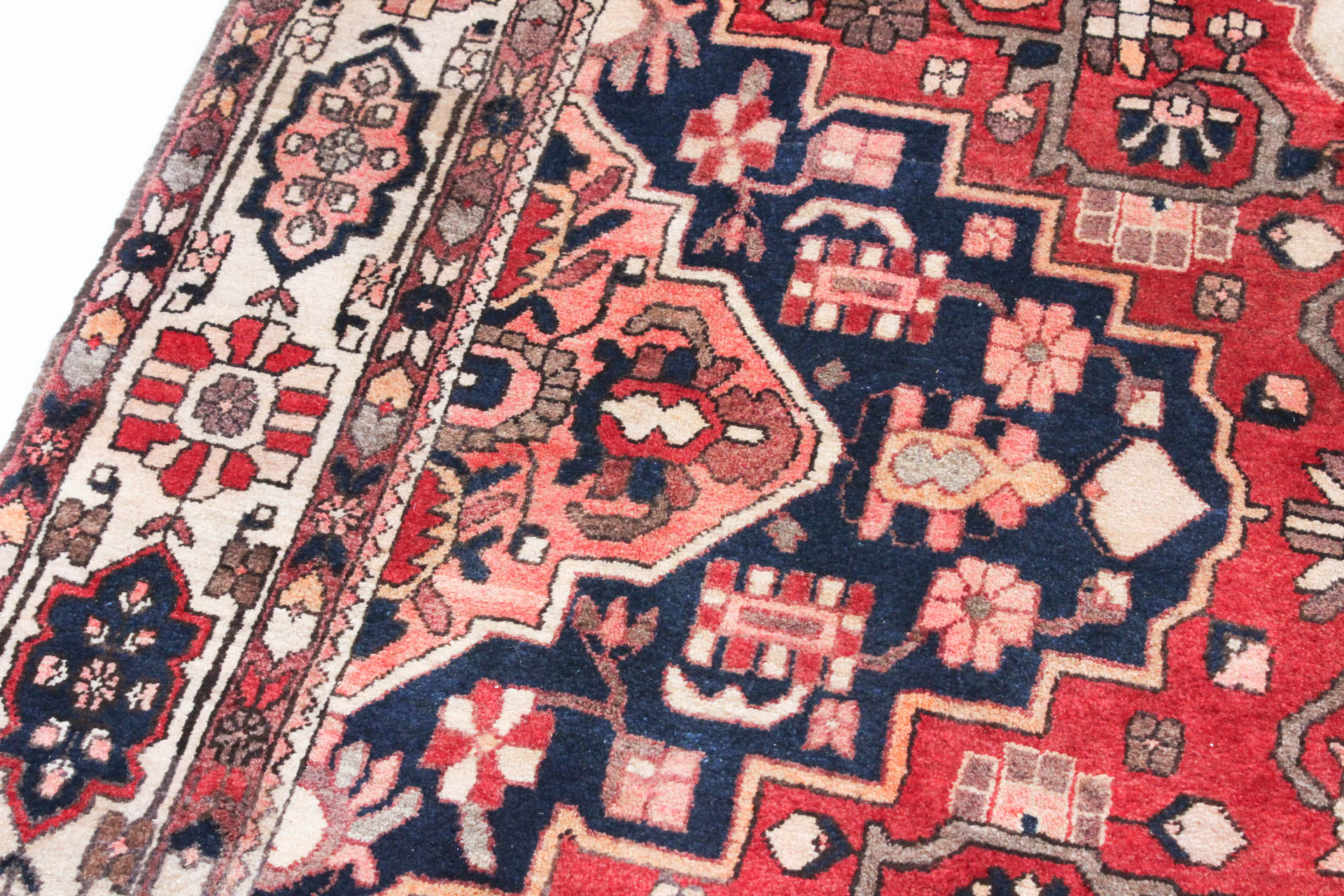 7' x 11' Hand-Knotted Persian Chahar Mahal Bakhtiari Room-Size Rug