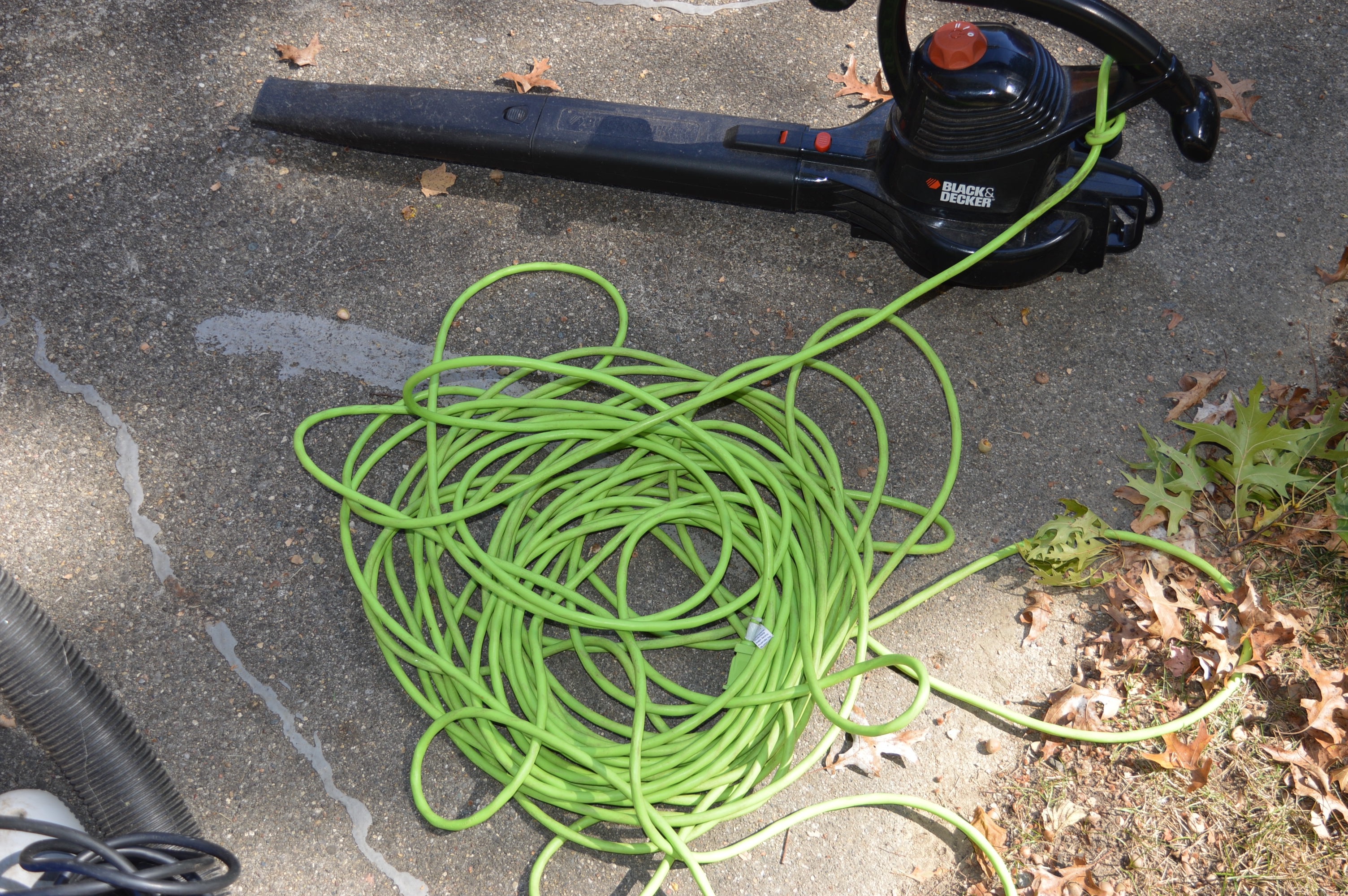 ShopVac 12 Gallon Wet/Dry Vac and Black & Decker Electric Blower