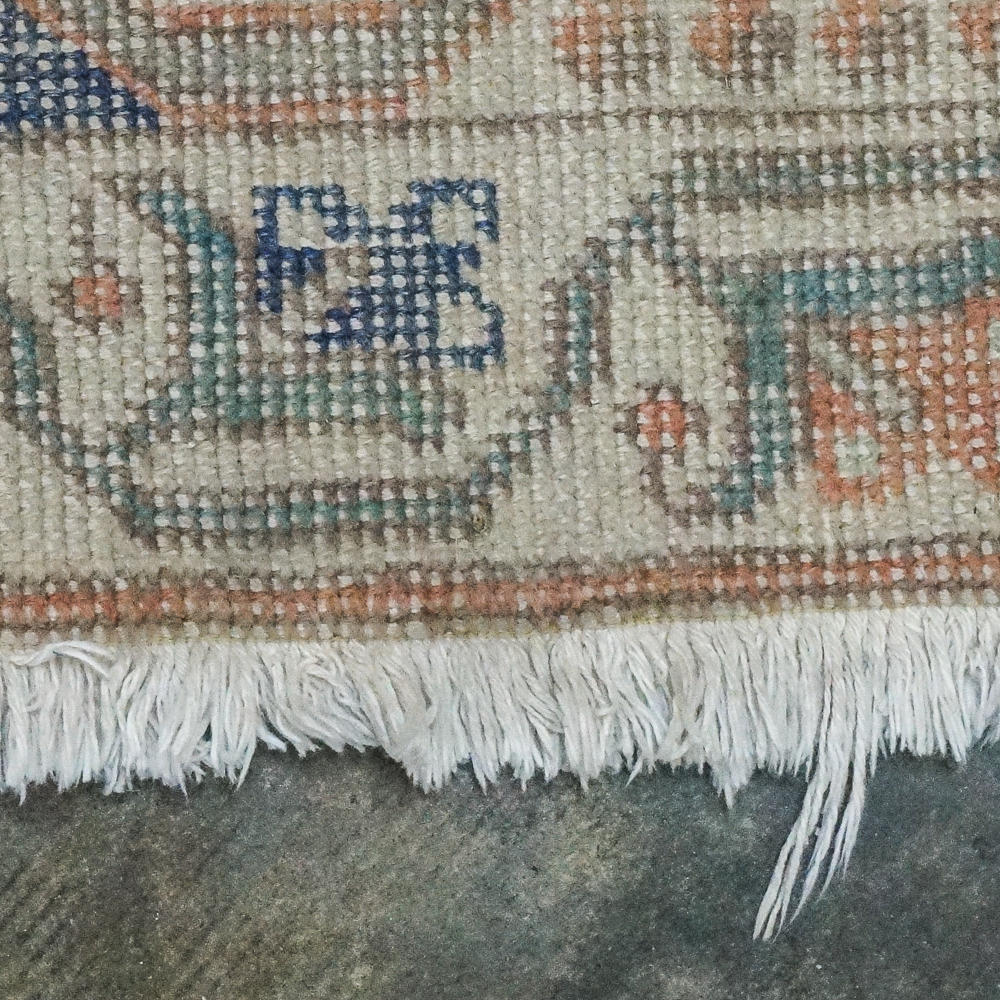 Vintage Machine Woven Turkish Style Area Rug