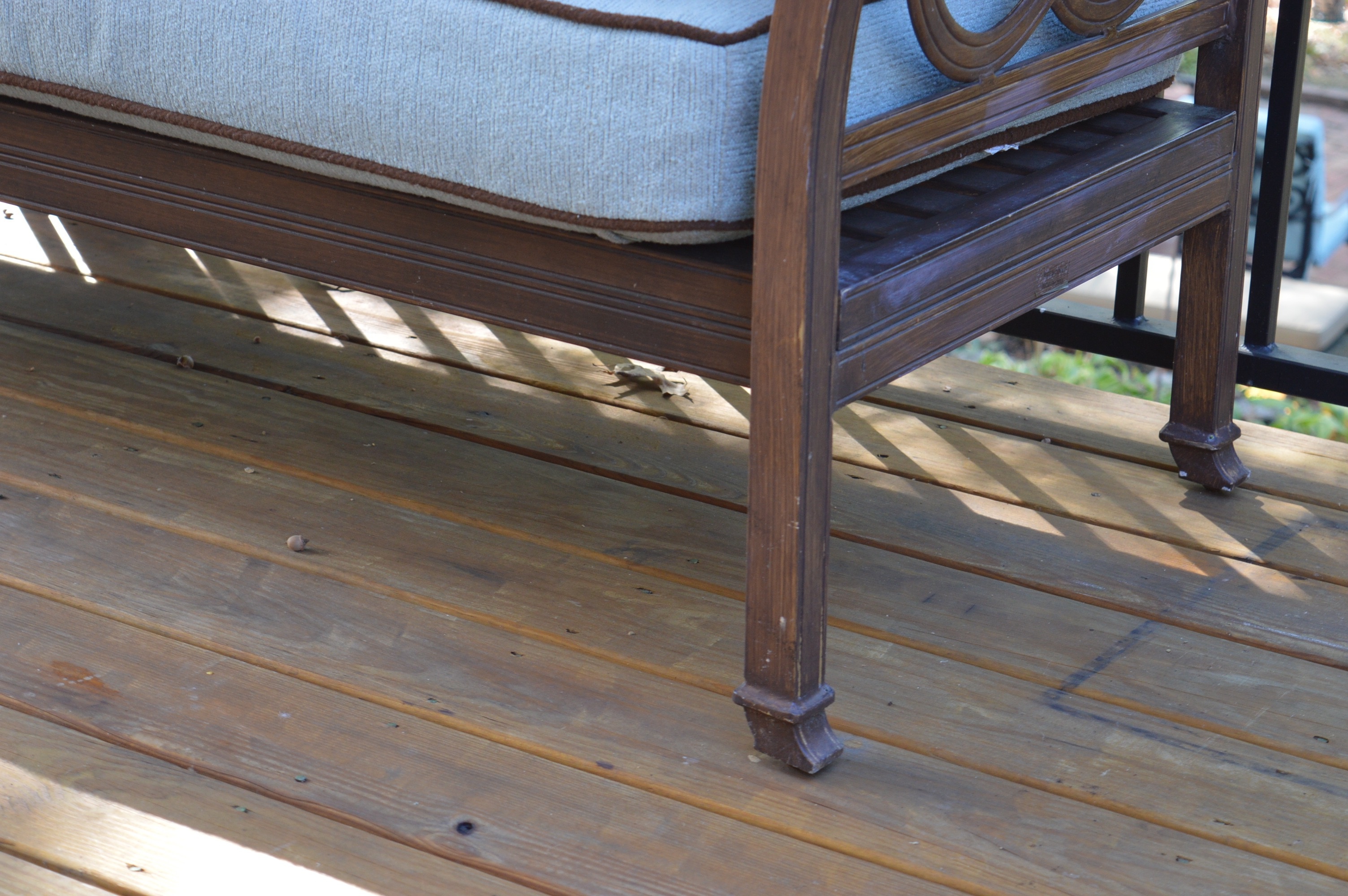 Patio Open Back Settee, Coffee Table and Nesting Tables