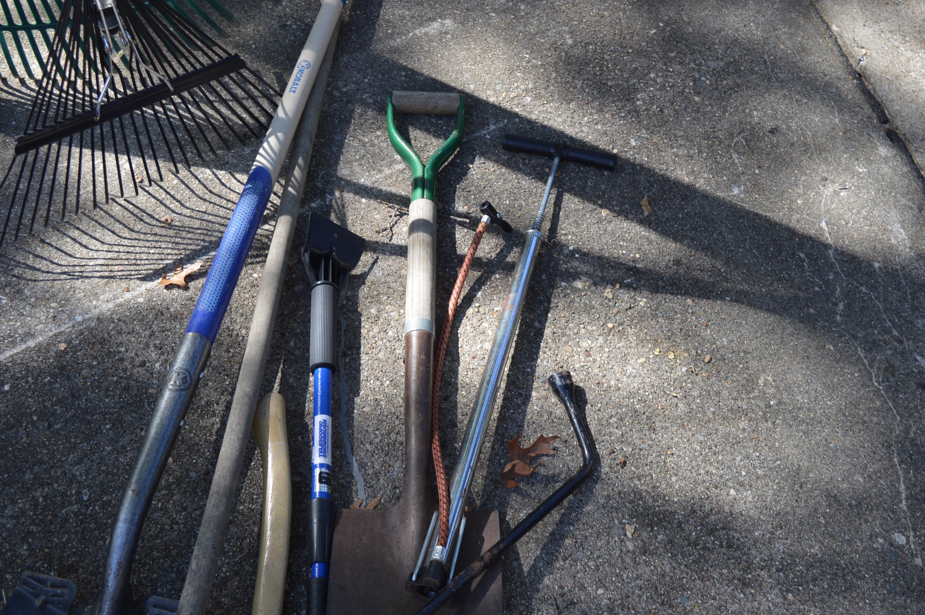 Grouping of Yard Tools