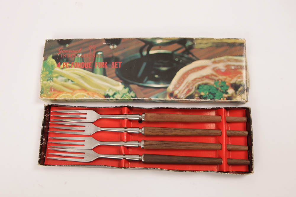 Danish Modern-Style Fondue Fork Set  and Charger Plates