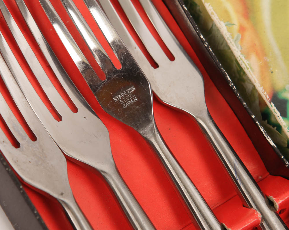 Danish Modern-Style Fondue Fork Set  and Charger Plates