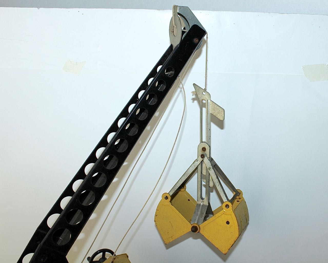 Vintage Tonka Die Cast Crane Truck