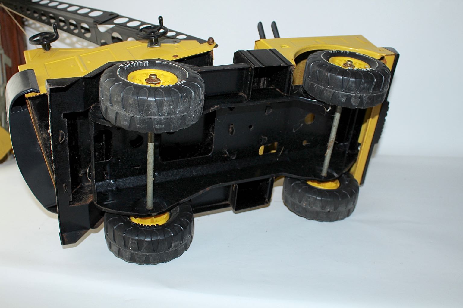 Vintage Tonka Die Cast Crane Truck