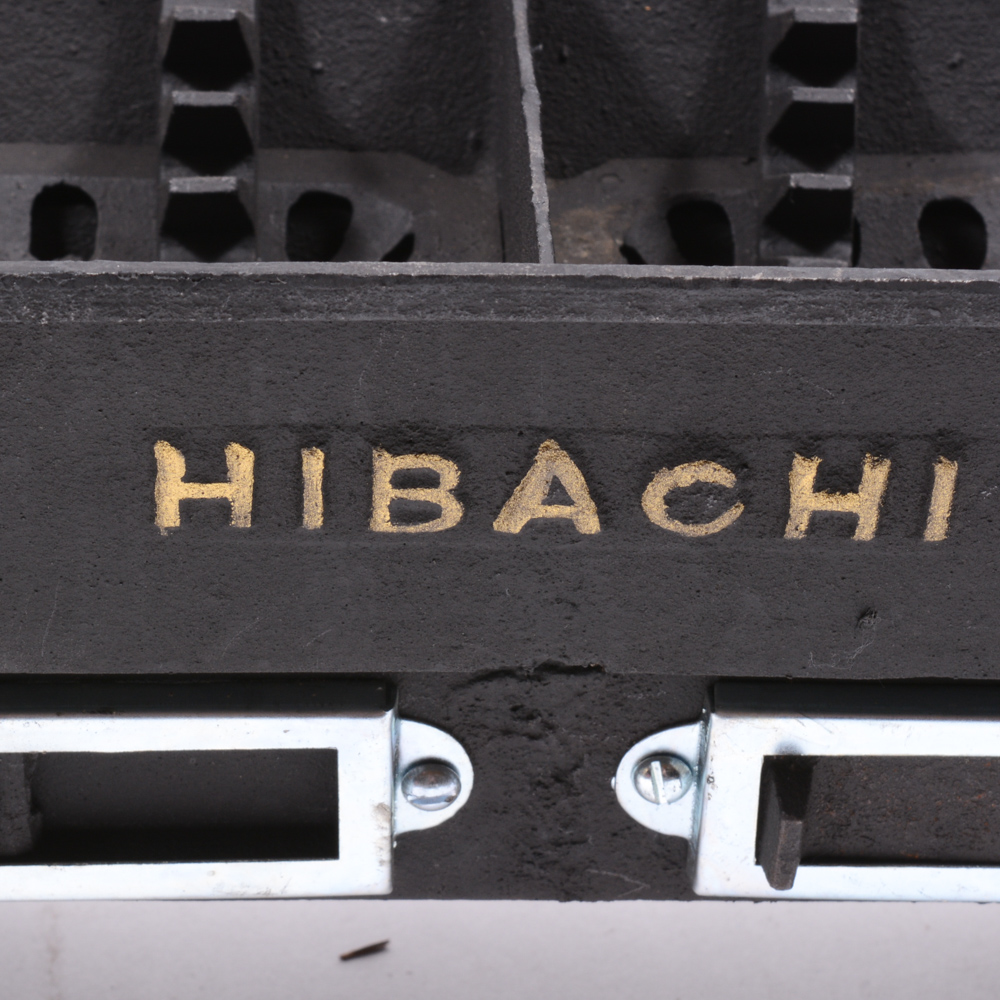 Vintage Hibachi Brand Small Cast Iron Grill Taiwan
