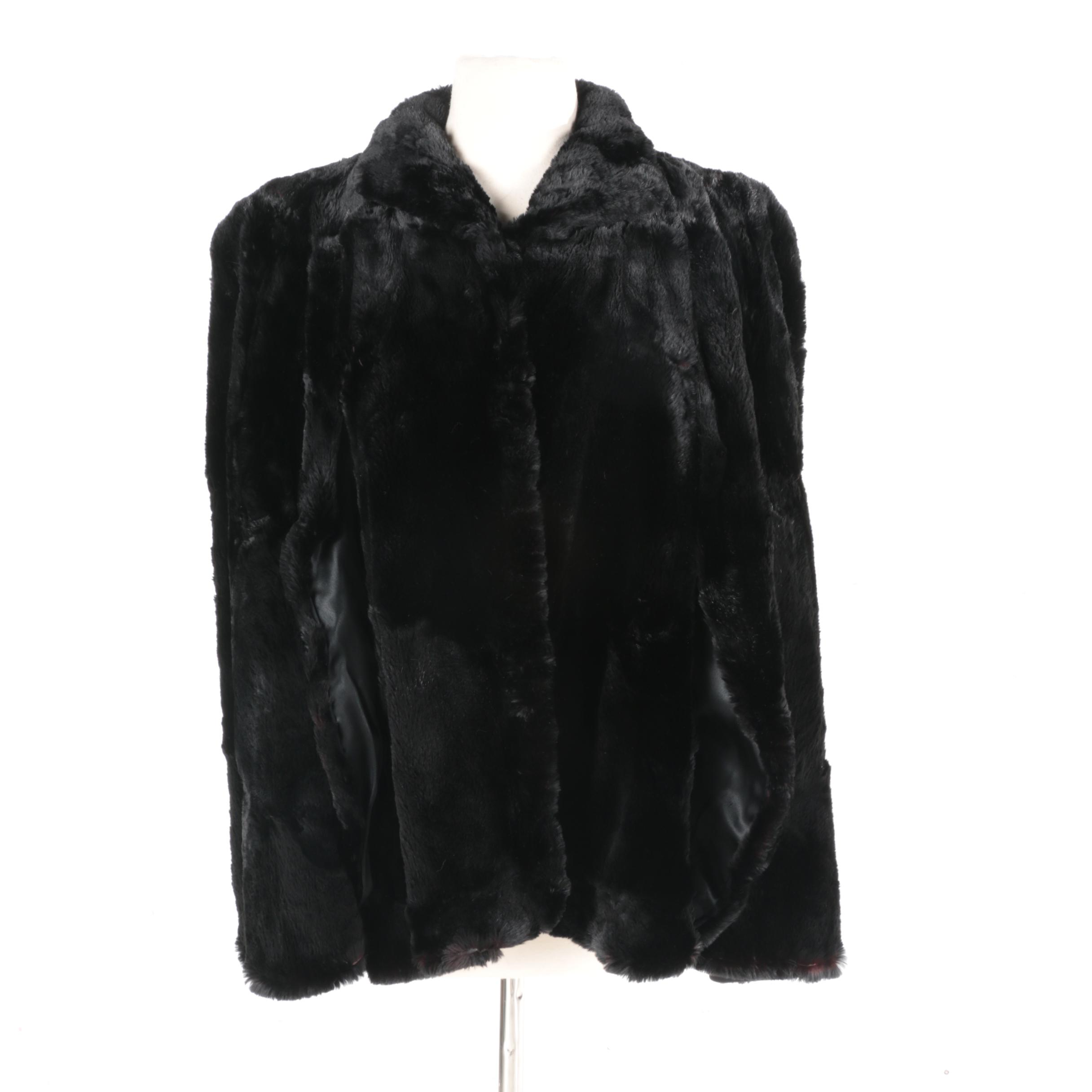 Sheared Dyed Black Beaver Cape