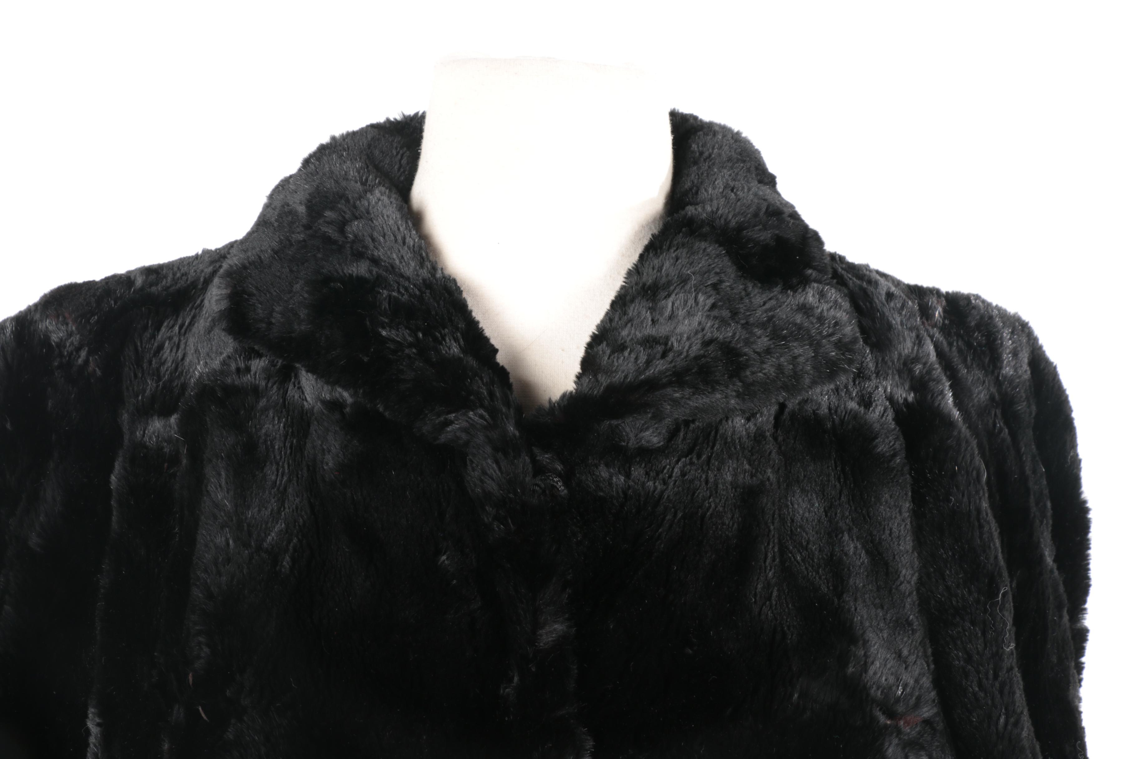 Sheared Dyed Black Beaver Cape