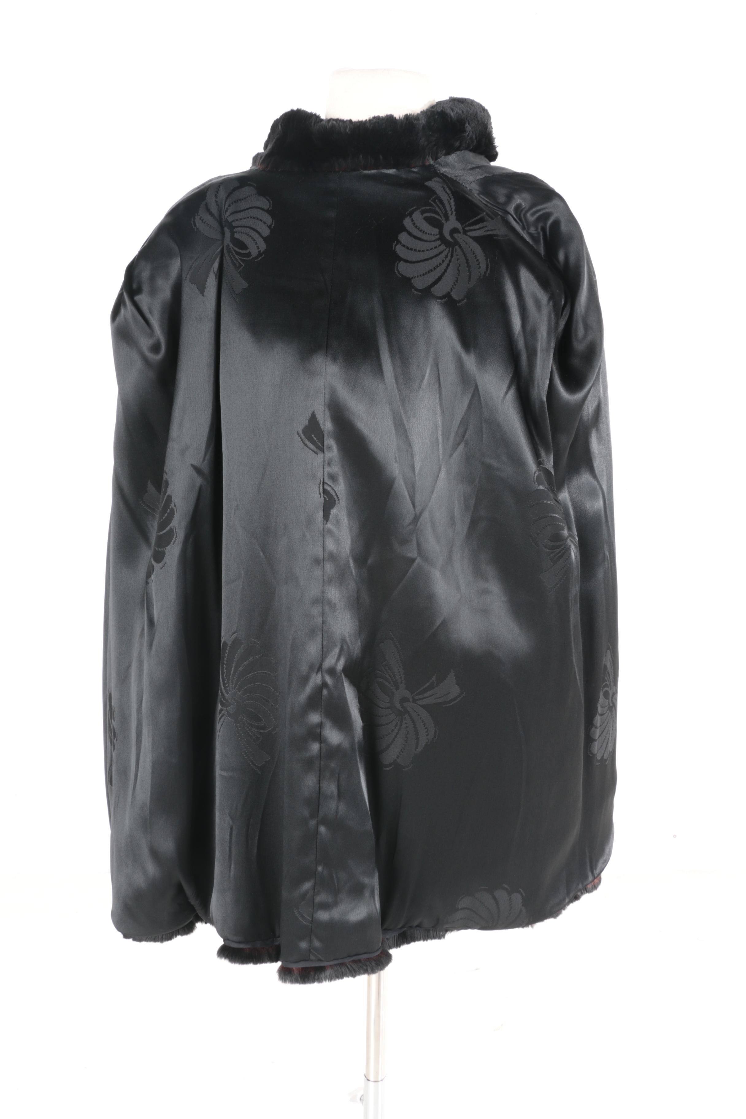 Sheared Dyed Black Beaver Cape